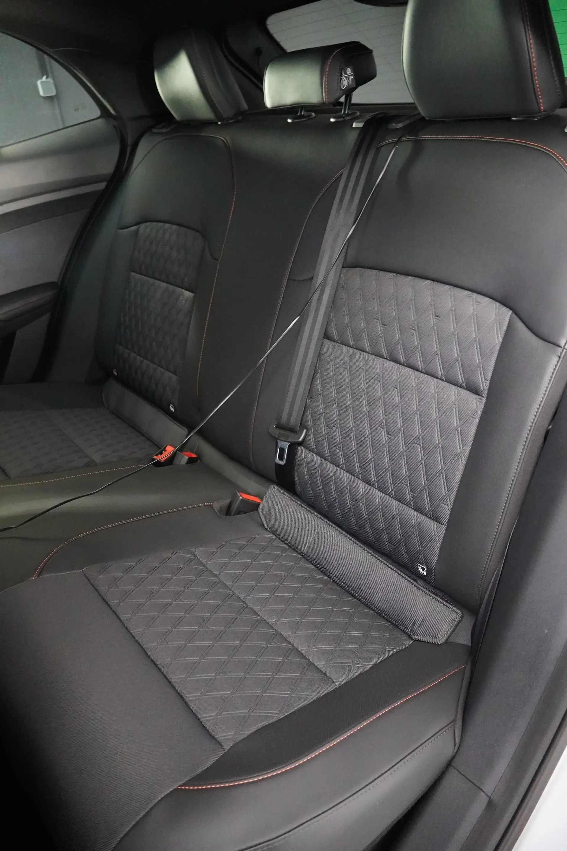MG MG3 1,5 HEV Luxury MY26 — photo 18