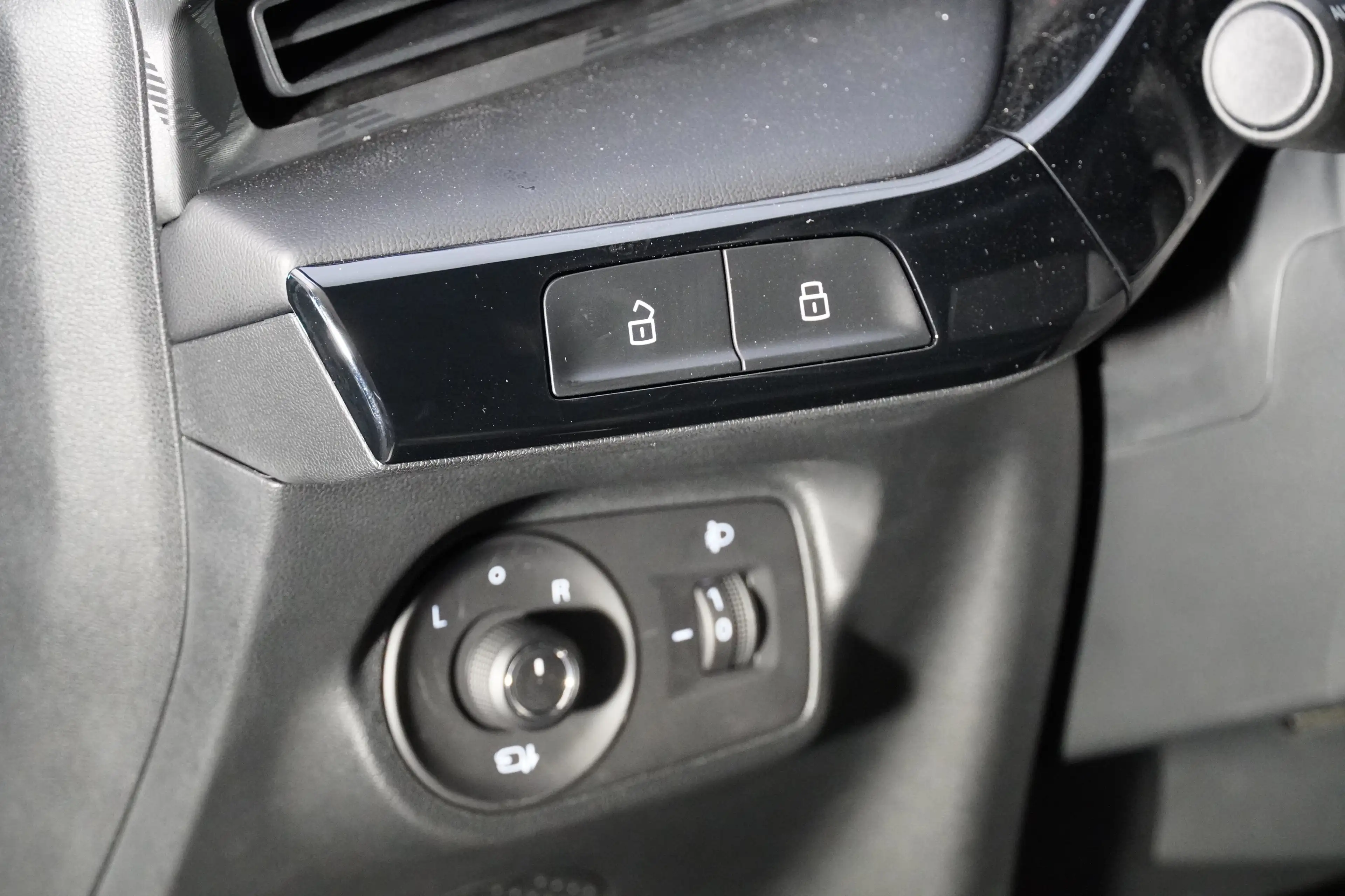 MG MG3 1,5 HEV Luxury MY26 — photo 6