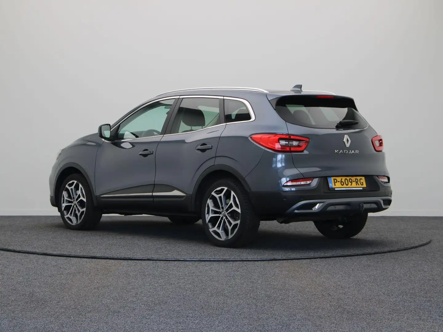Renault Kadjar 140pk TCe EDC/Autom. Techno | Automaat | Trekhaak Grau - 2