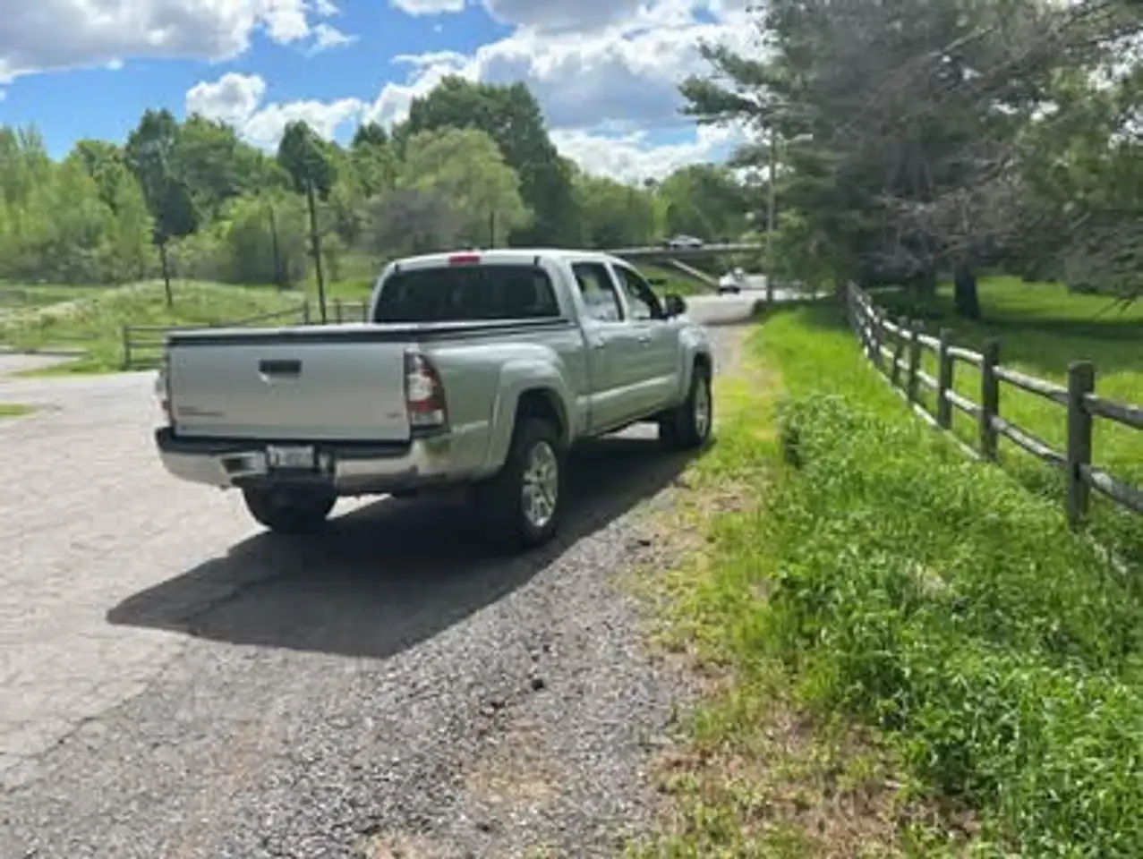 Toyota Tacoma снимка Toyota Tacoma