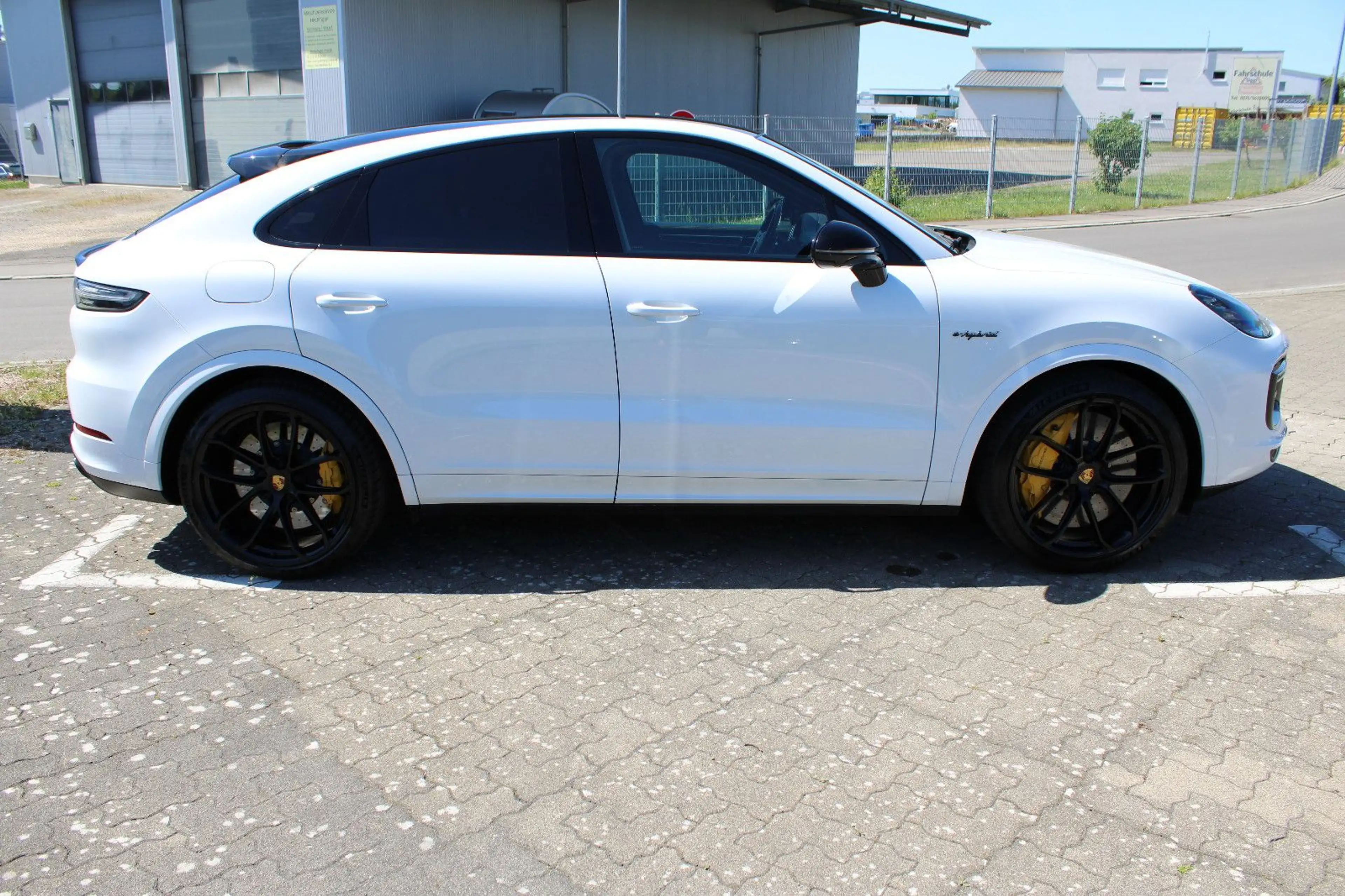 Porsche Cayenne Coupe Turbo S E-Hybrid*04/28 Approved*HA — photo 4