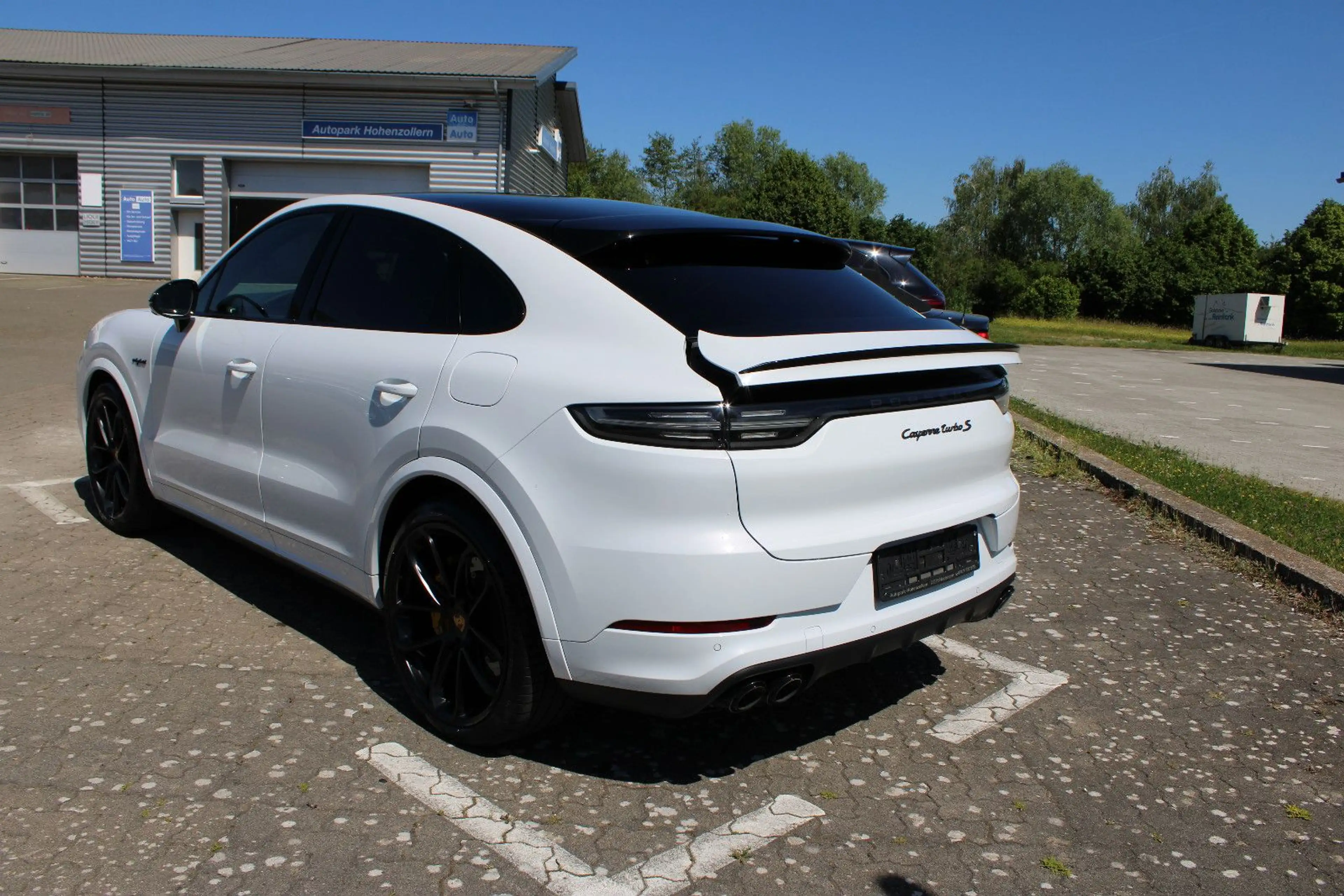 Porsche Cayenne Coupe Turbo S E-Hybrid*04/28 Approved*HA — photo 9