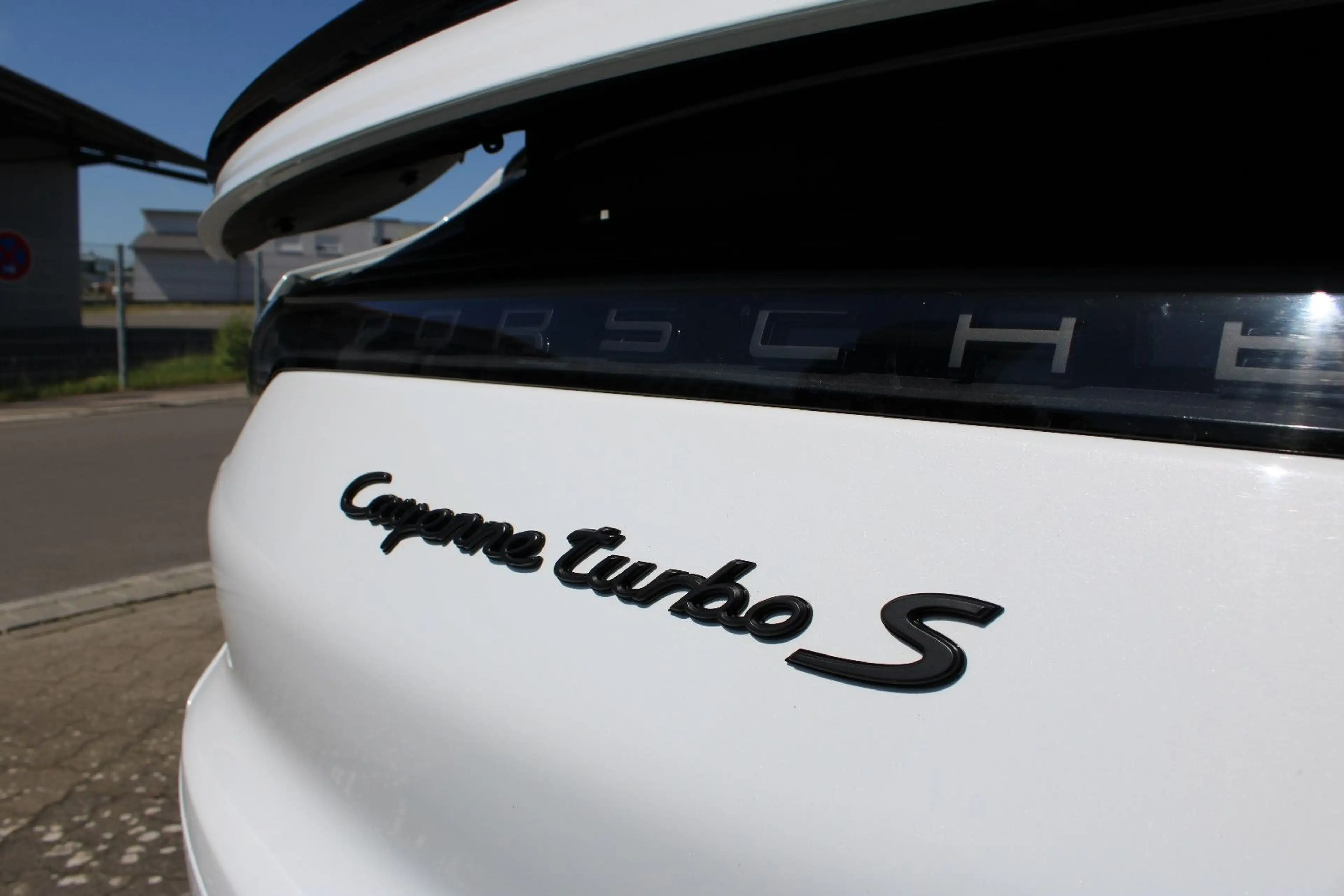 Porsche Cayenne Coupe Turbo S E-Hybrid*04/28 Approved*HA — photo 12