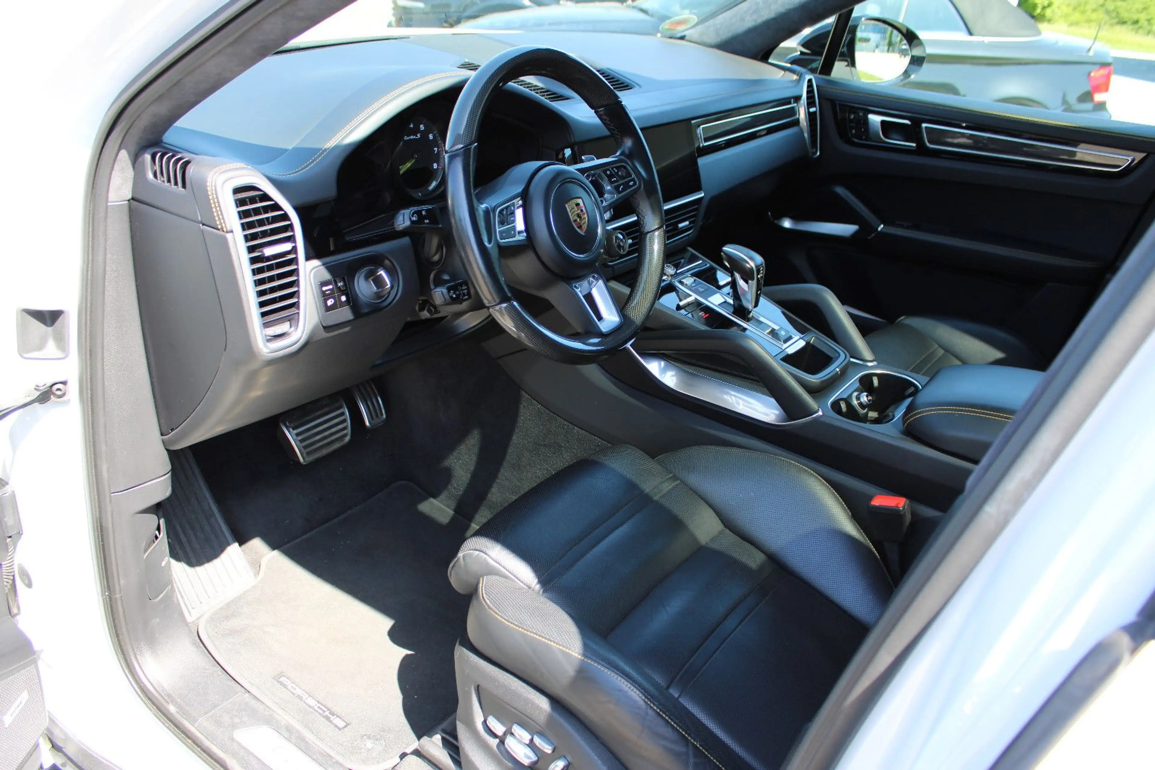 Porsche Cayenne Coupe Turbo S E-Hybrid*04/28 Approved*HA — photo 16