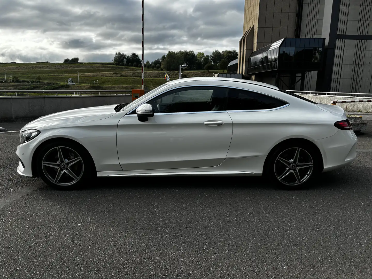 Mercedes-Benz C 180 C 180 Coupe Blanc - 2