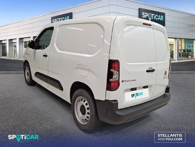 Citroen Berlingo view 5