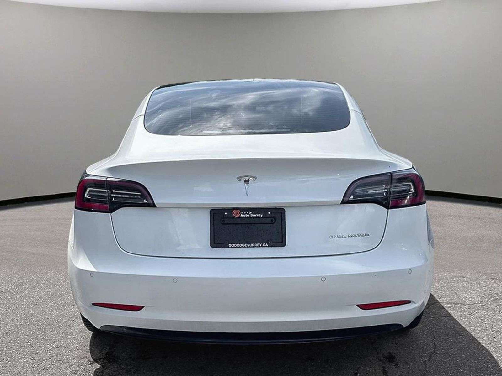 2022 Tesla Model 3 Long Range + AWD/PANO GLASS ROOF/LEATHER/NAVI/REAR — снимка 1