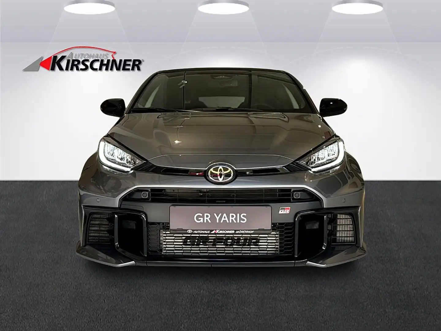 Toyota Yaris 1,6 Turbo GR High Performance Aut. Grau - 2