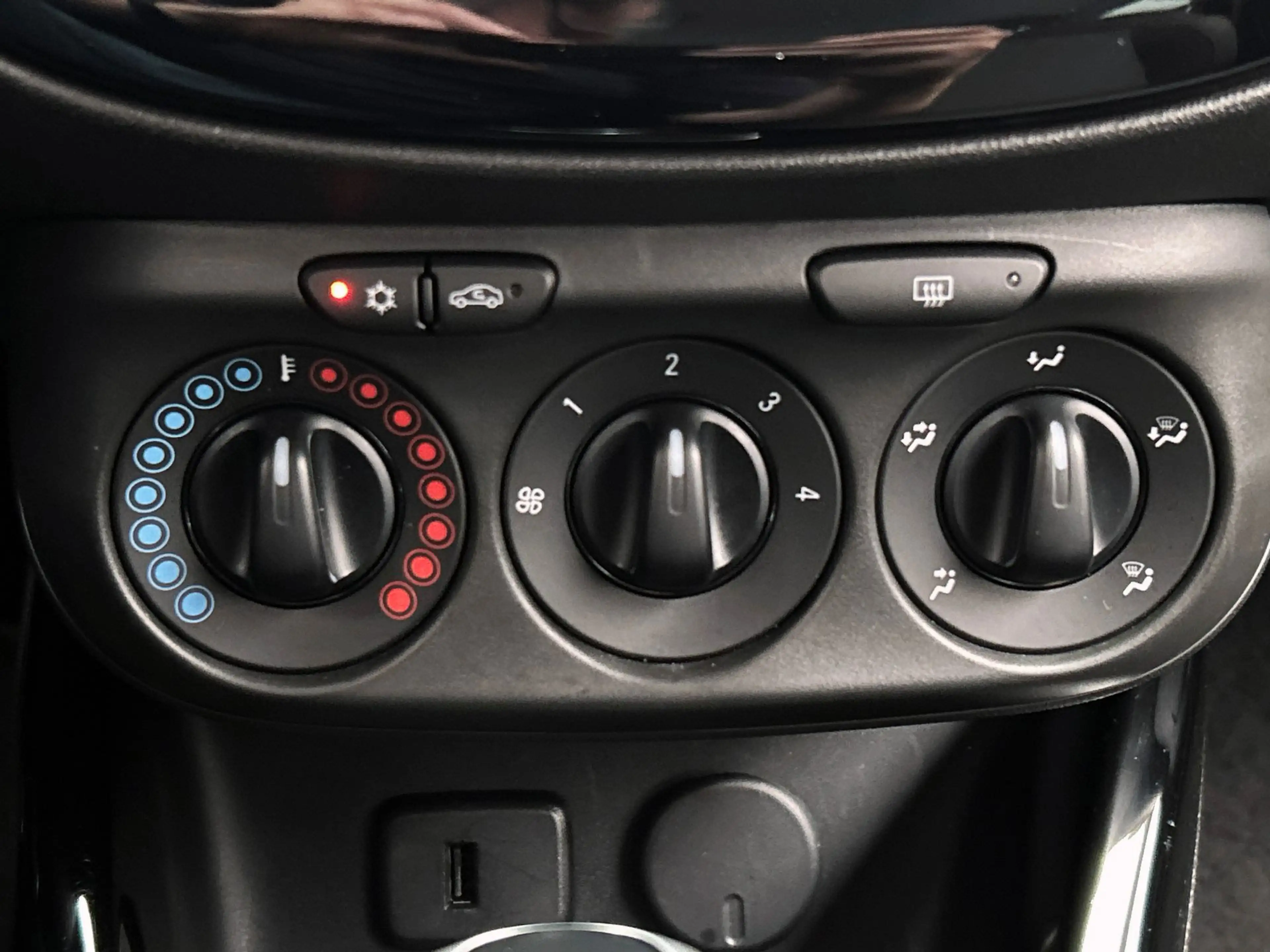 Opel Adam 1.4 Unlimited | Origineel NL Automaat | Cruise/Con — photo 30