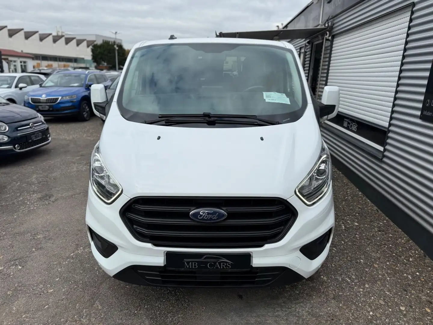 Ford Transit Custom *PDC*NAVI*9-SITZER* Apple*Android Weiß - 2