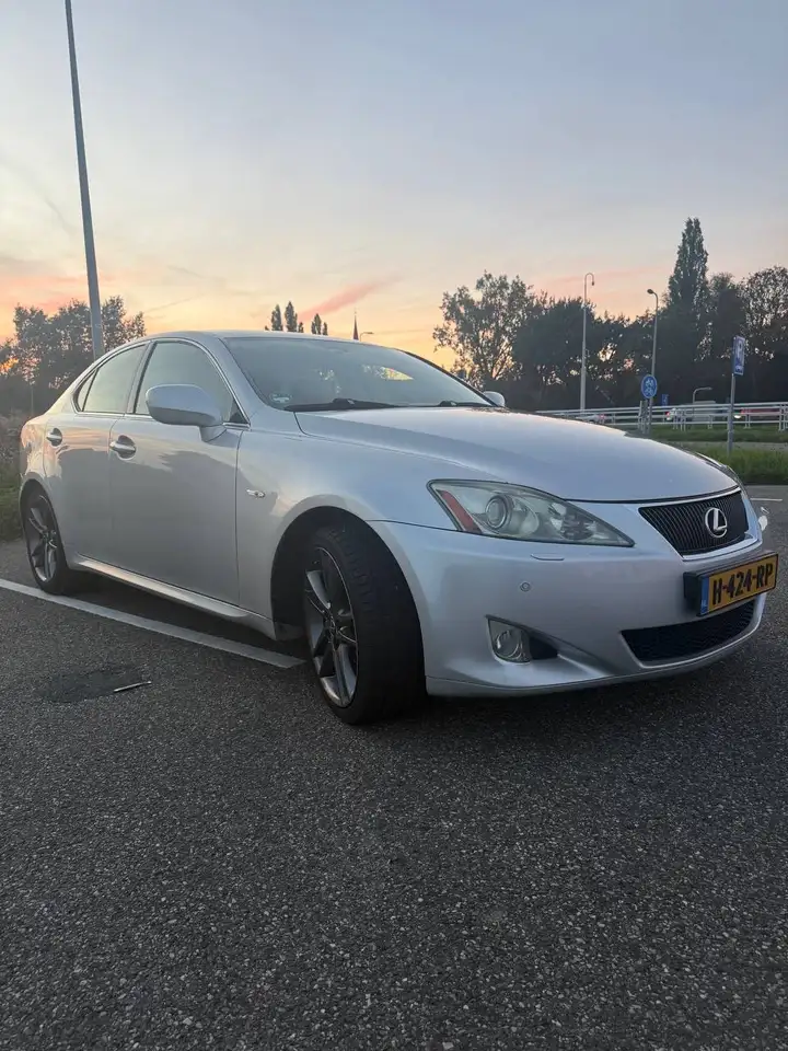 Lexus IS 250
