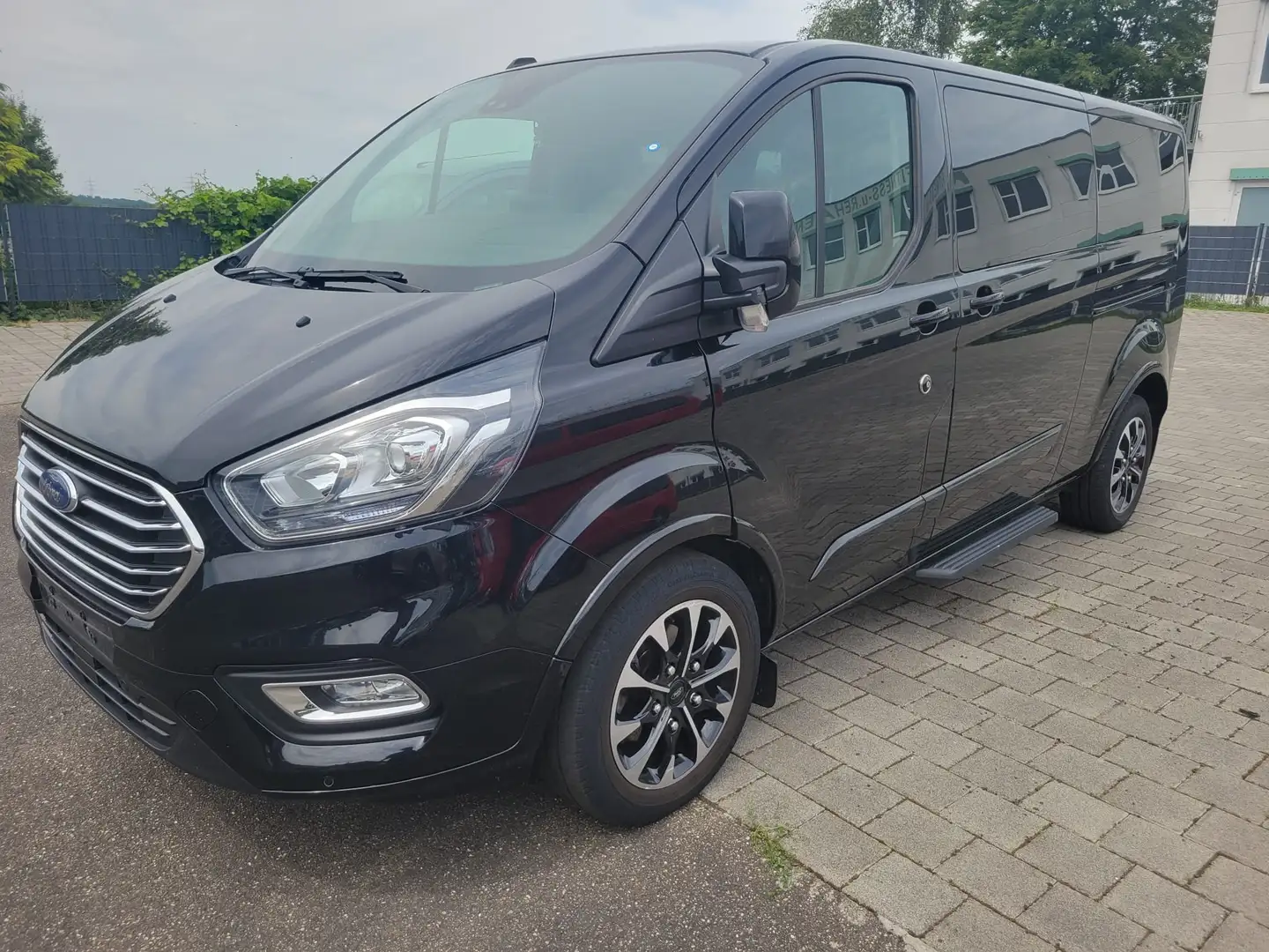 Ford Tourneo Custom L2 KAMERA/SPUR/TEMP/NAV Schwarz - 1