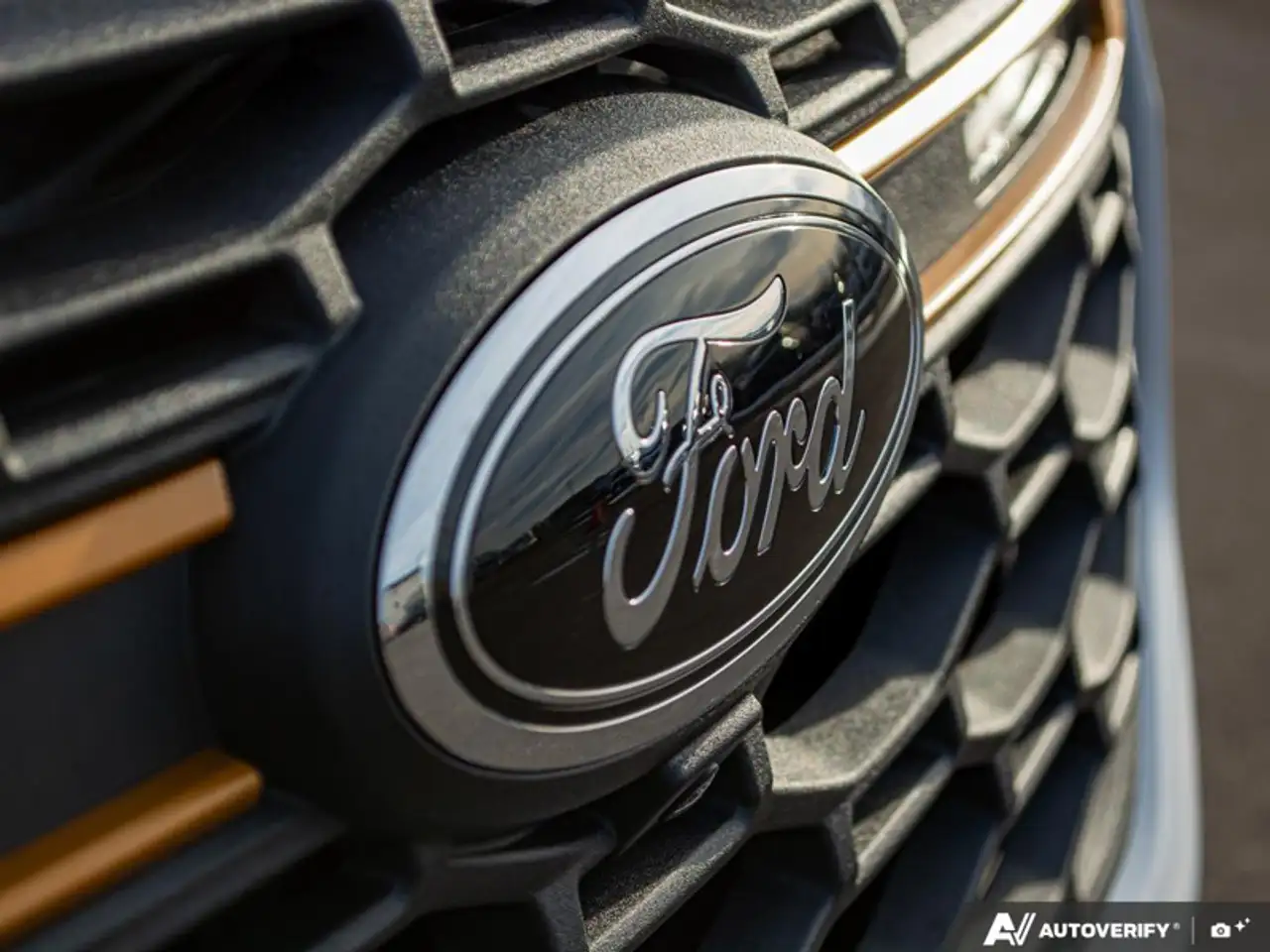 Ford Explorer снимка Ford Explorer