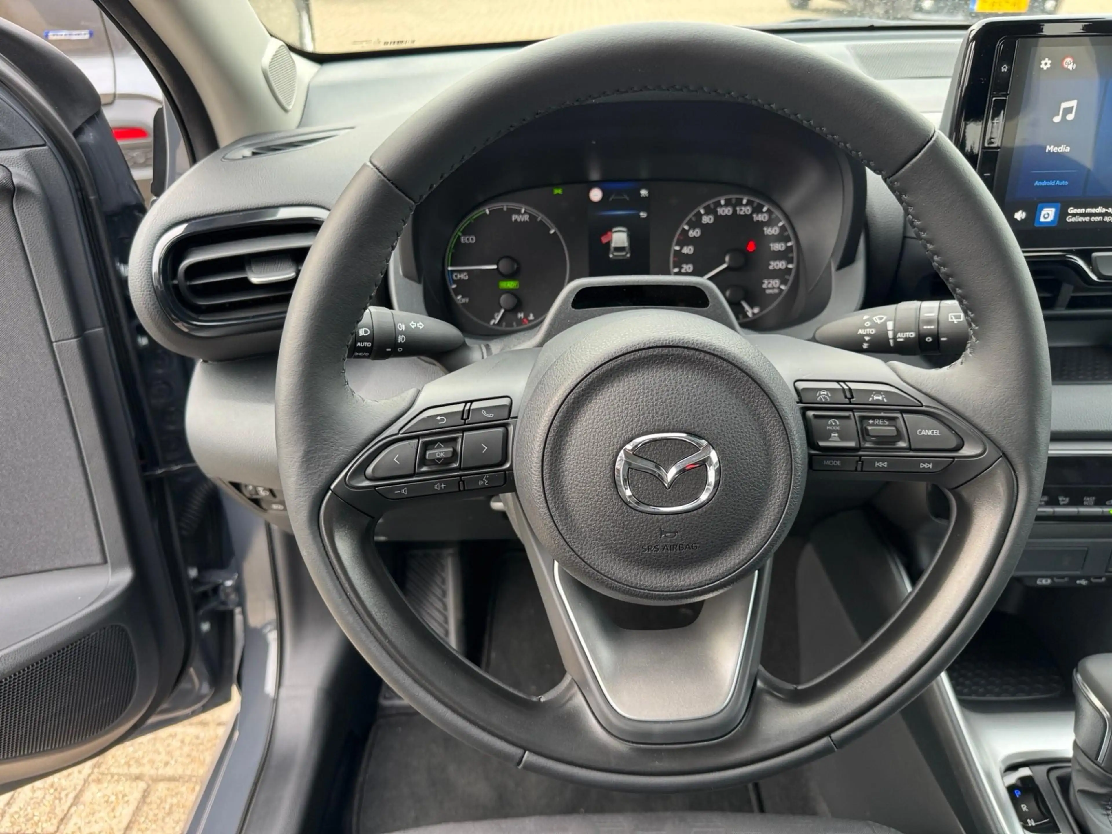 Mazda 2 Hybrid 1.5 Exclusive-line — photo 14