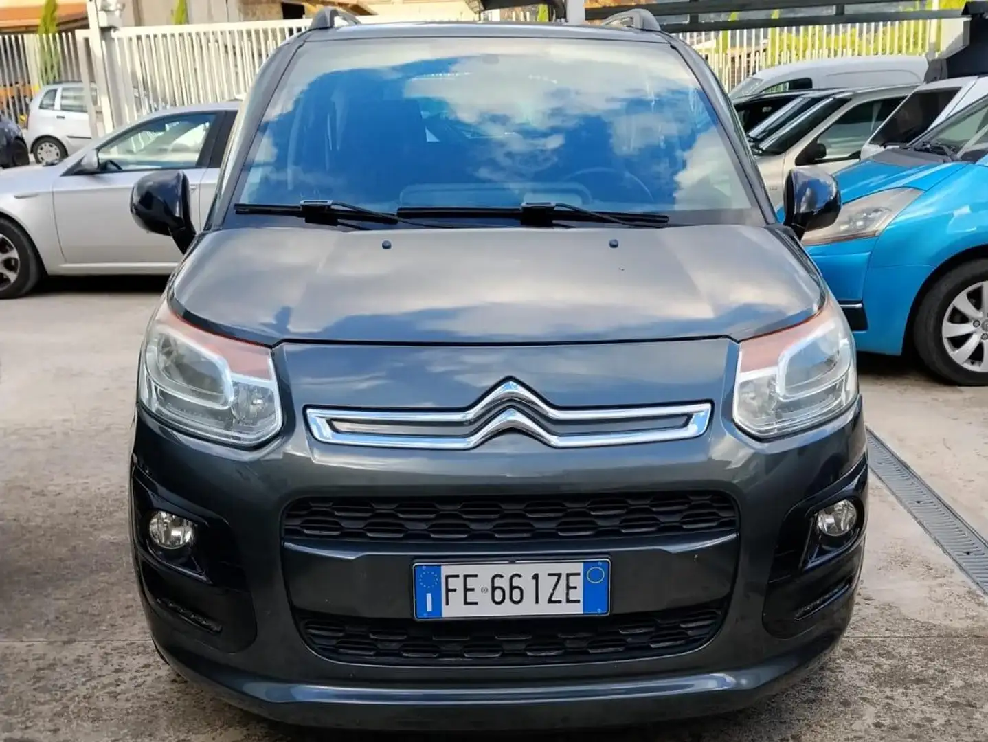Citroen C3 Picasso Schwarz - 1