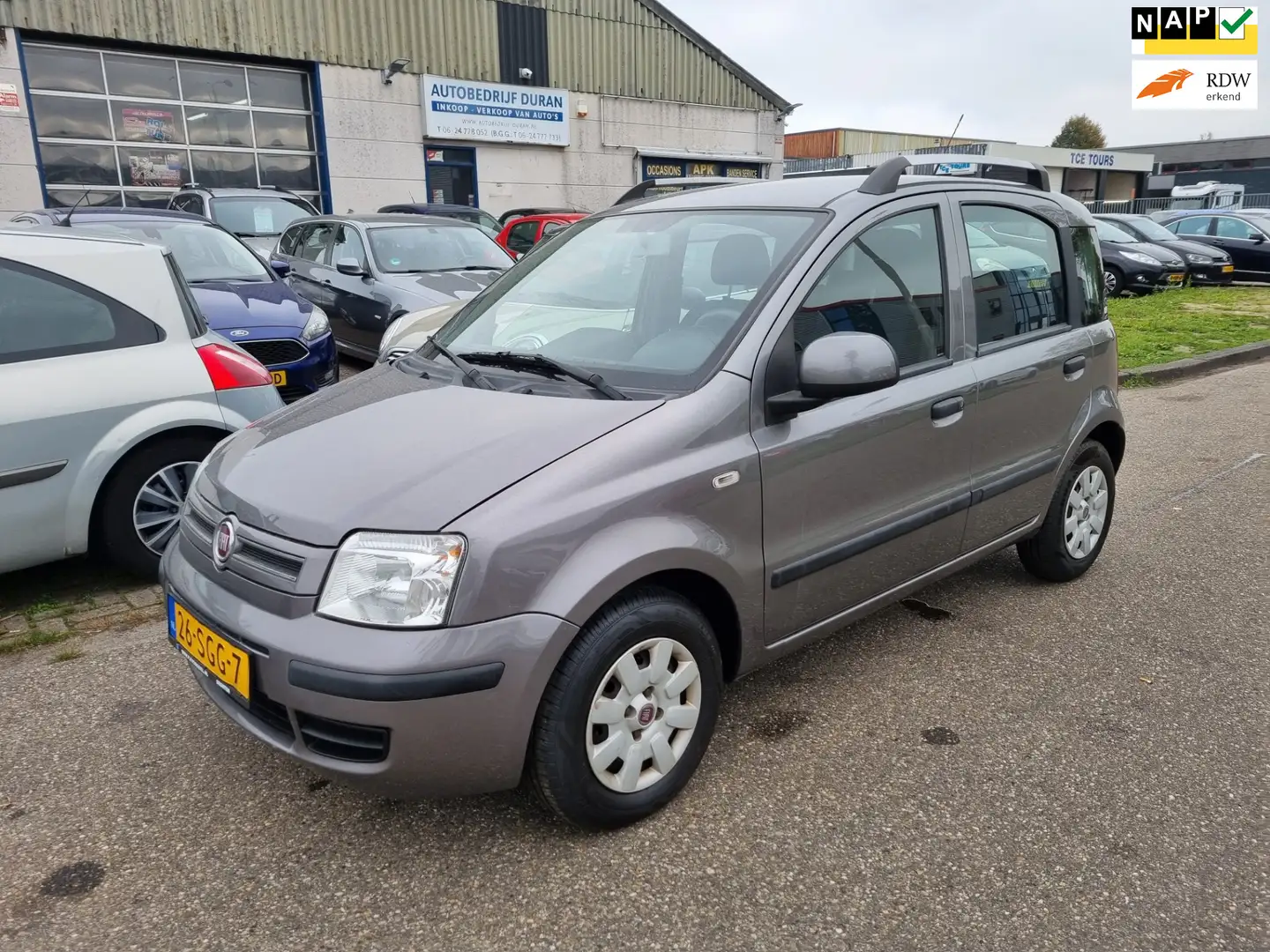 Fiat Panda 1.2 Edizione Cool Airco! Bj:2011 NAP! Grijs - 1