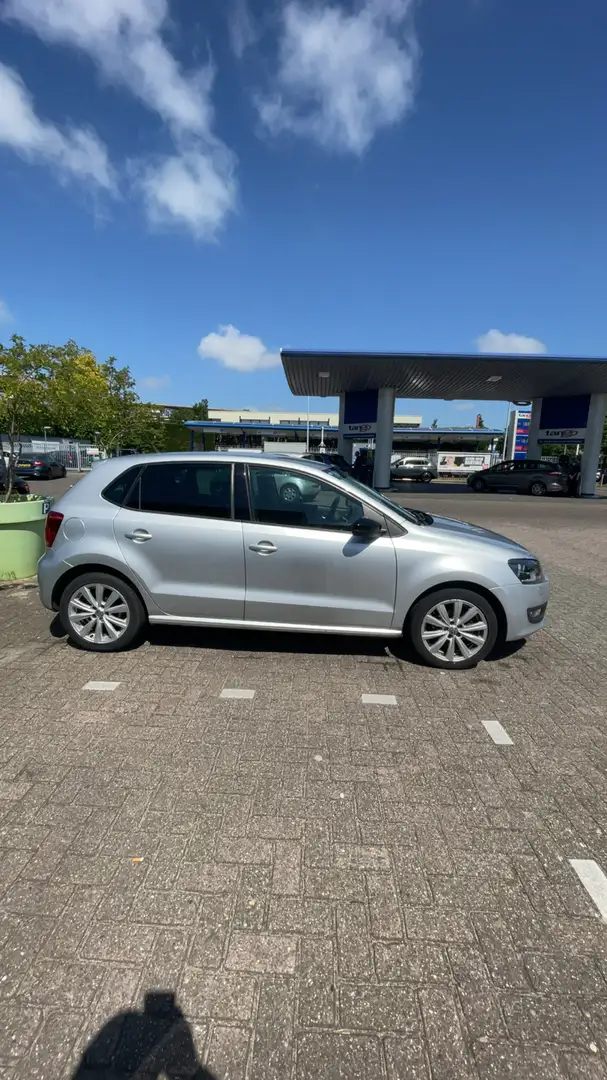 Volkswagen Polo 1.2-12V Comfortline Match Grijs - 2