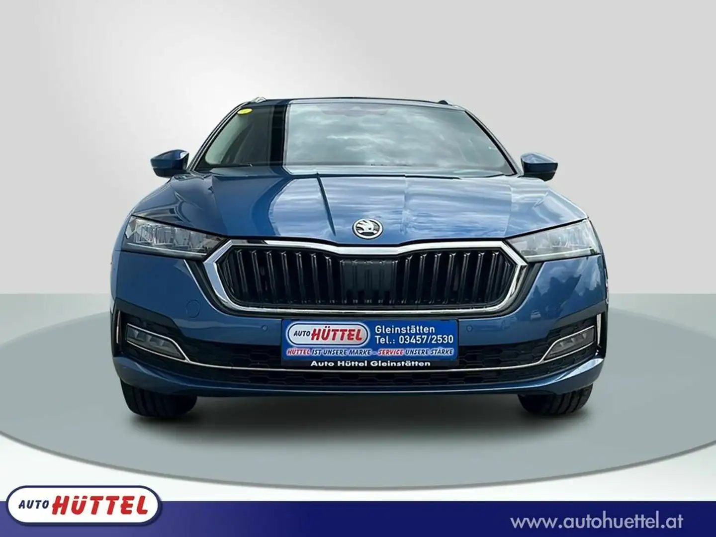 Skoda Octavia Combi Premium 2.0 TDI Aut. Blau - 2