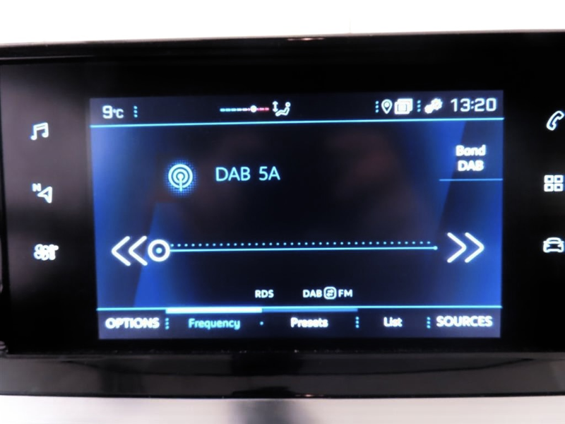 Peugeot 2008 1.2 Active Nieuwe Distributieriem en Onderhoudsbeu — photo 13