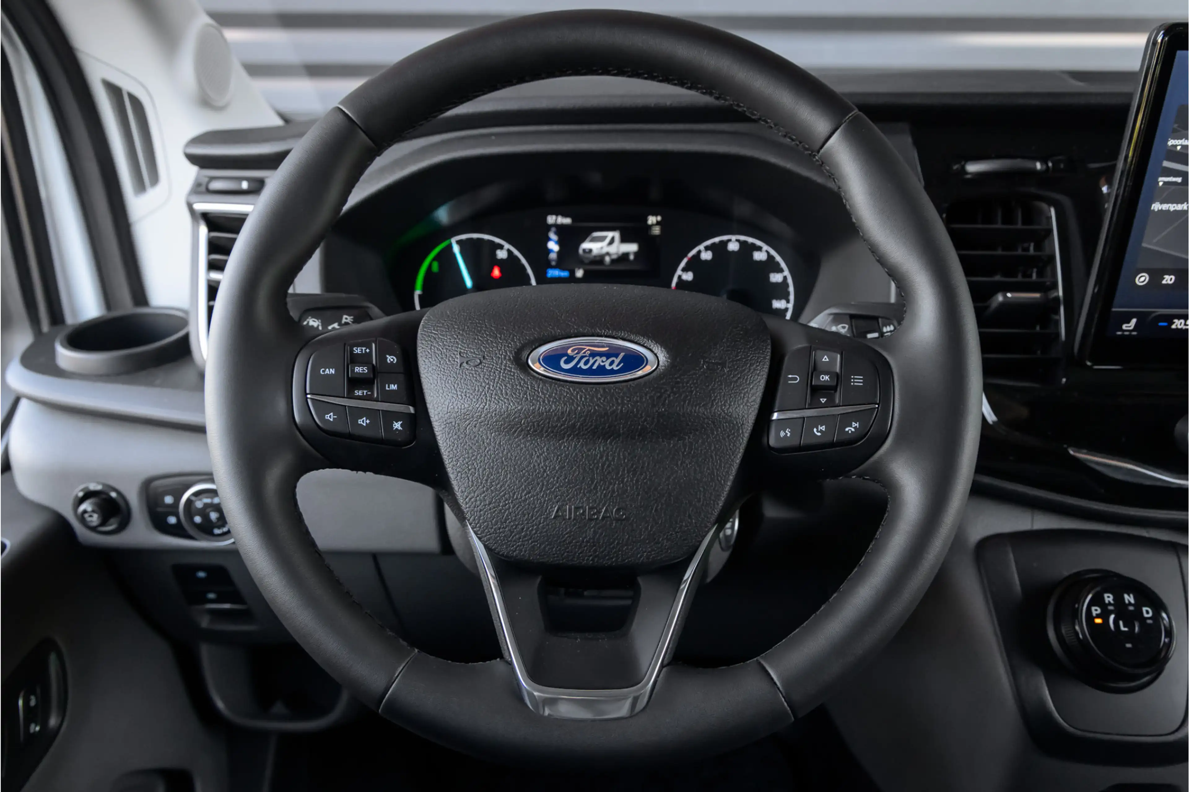 Ford E-Transit Bakwagen met laadklep d'Hollandia — photo 19