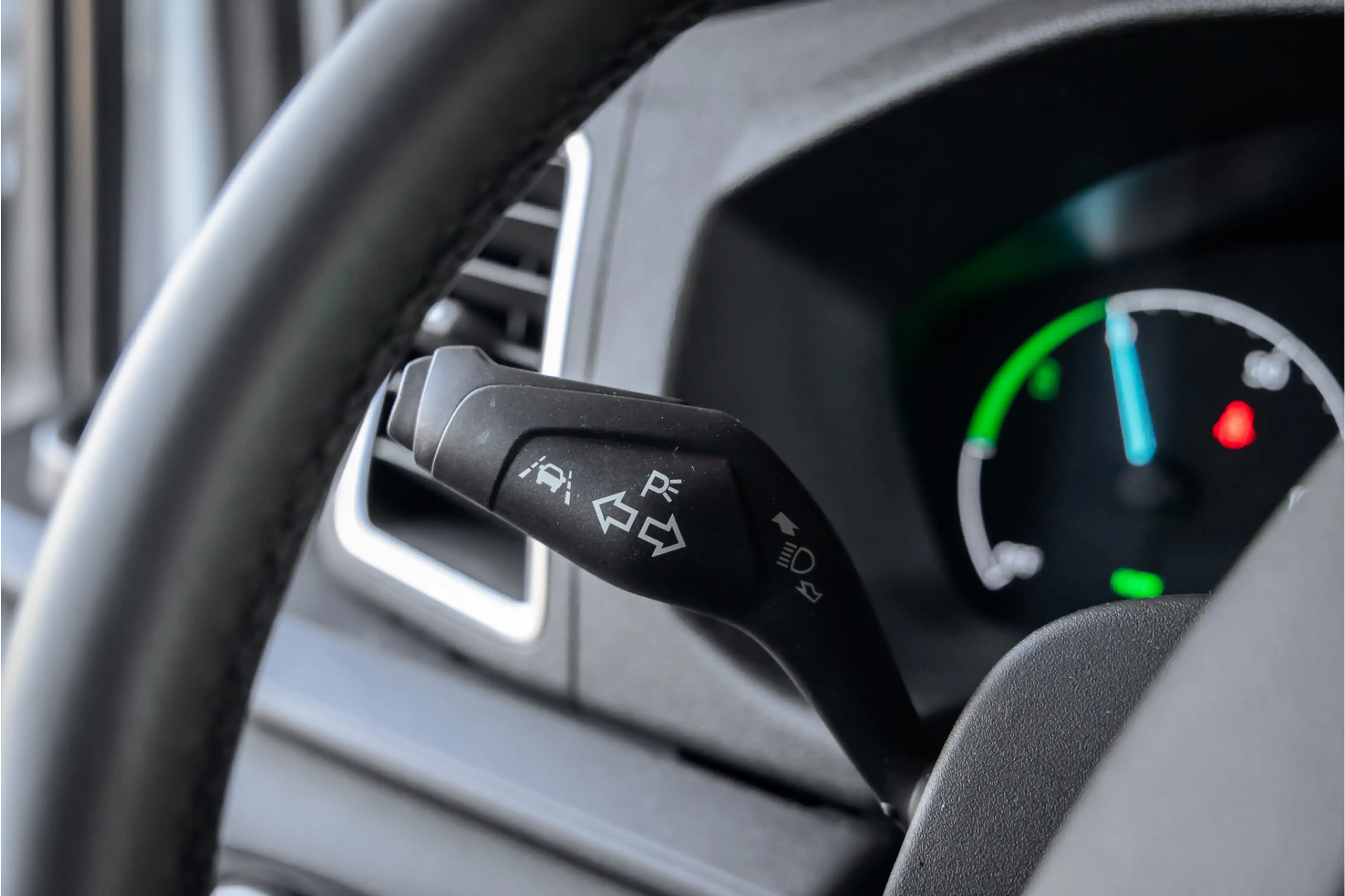 Ford E-Transit Bakwagen met laadklep d'Hollandia — photo 47