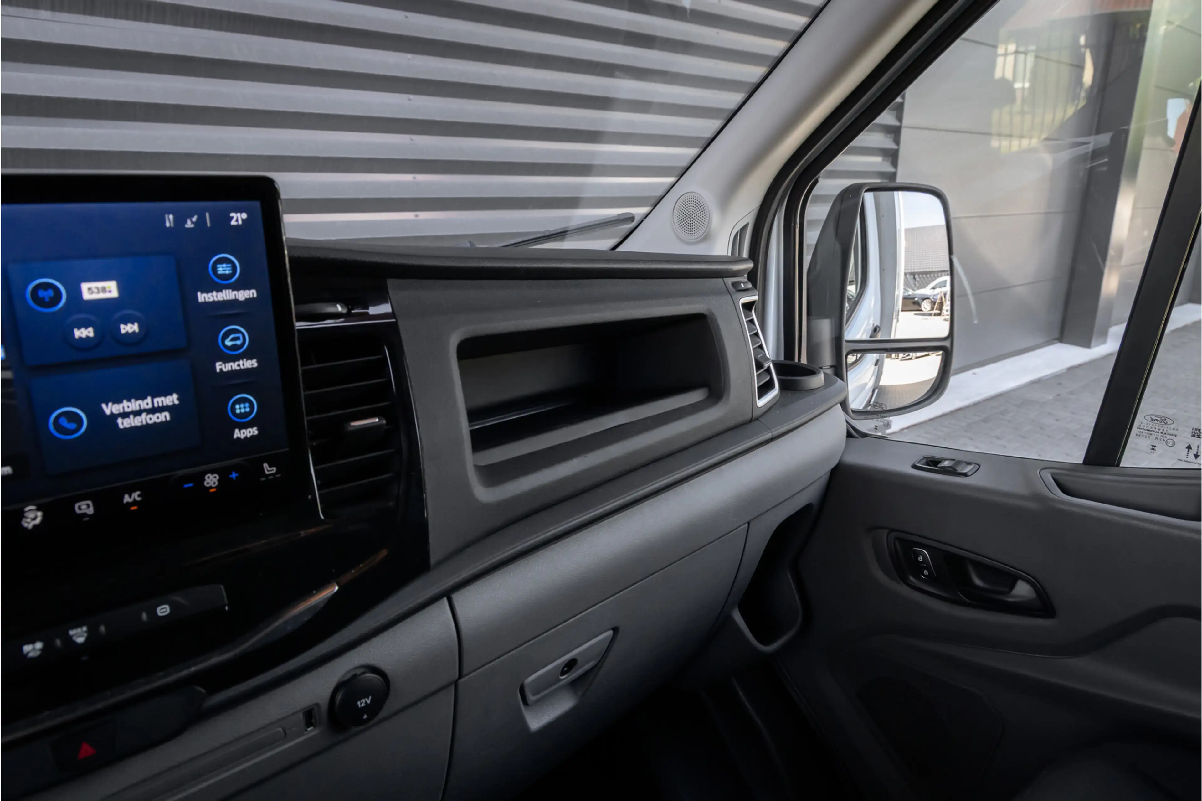 Ford E-Transit Bakwagen met laadklep d'Hollandia — photo 21