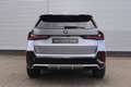 BMW iX1 eDrive20 High Executive M Sport / Panoramadak / Sp Zilver - thumbnail 4