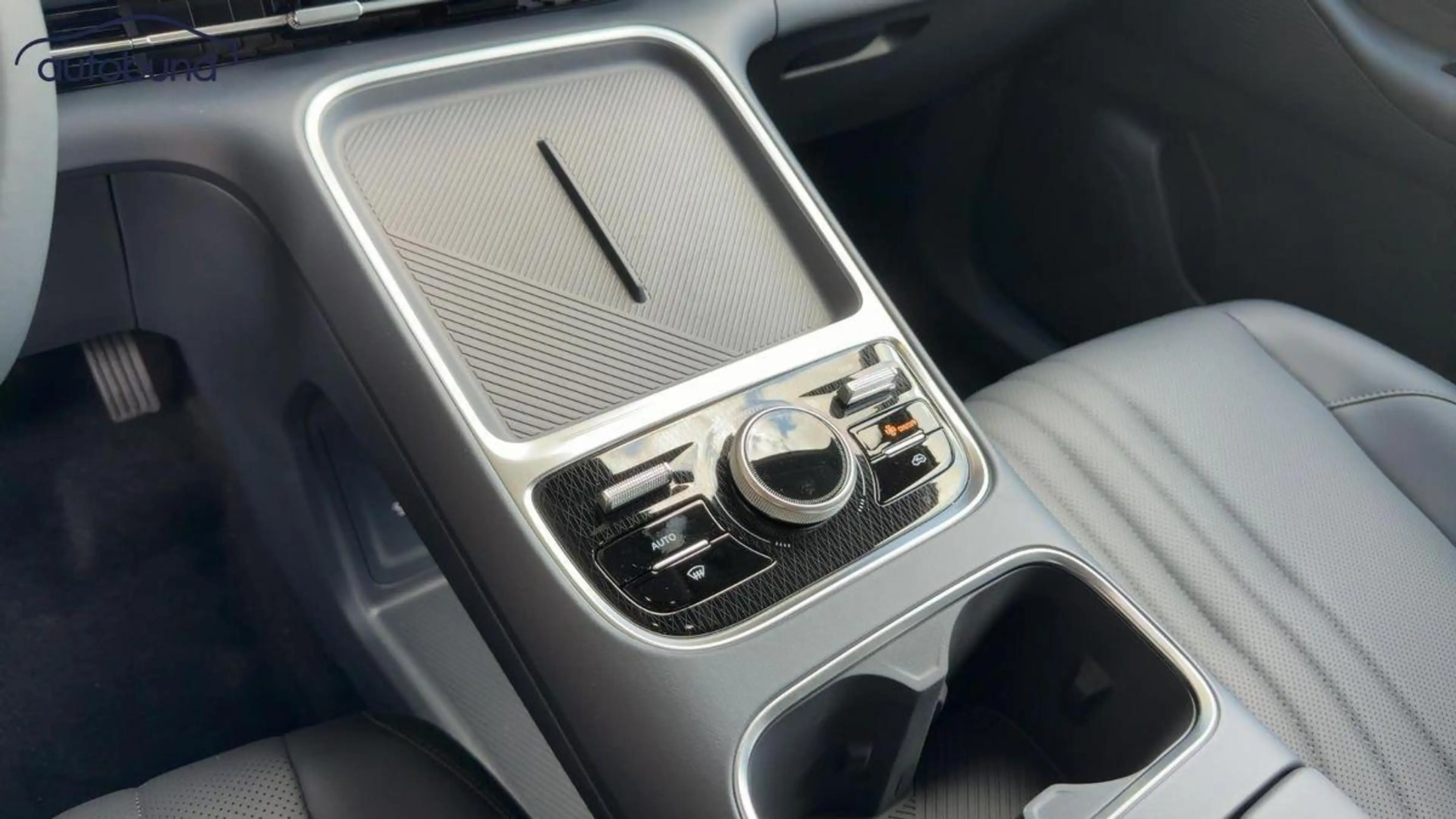 Geely Starray EM-i Geely Starray EM-i Pro Alu KA LED Link LRH NAV NBA — photo 13
