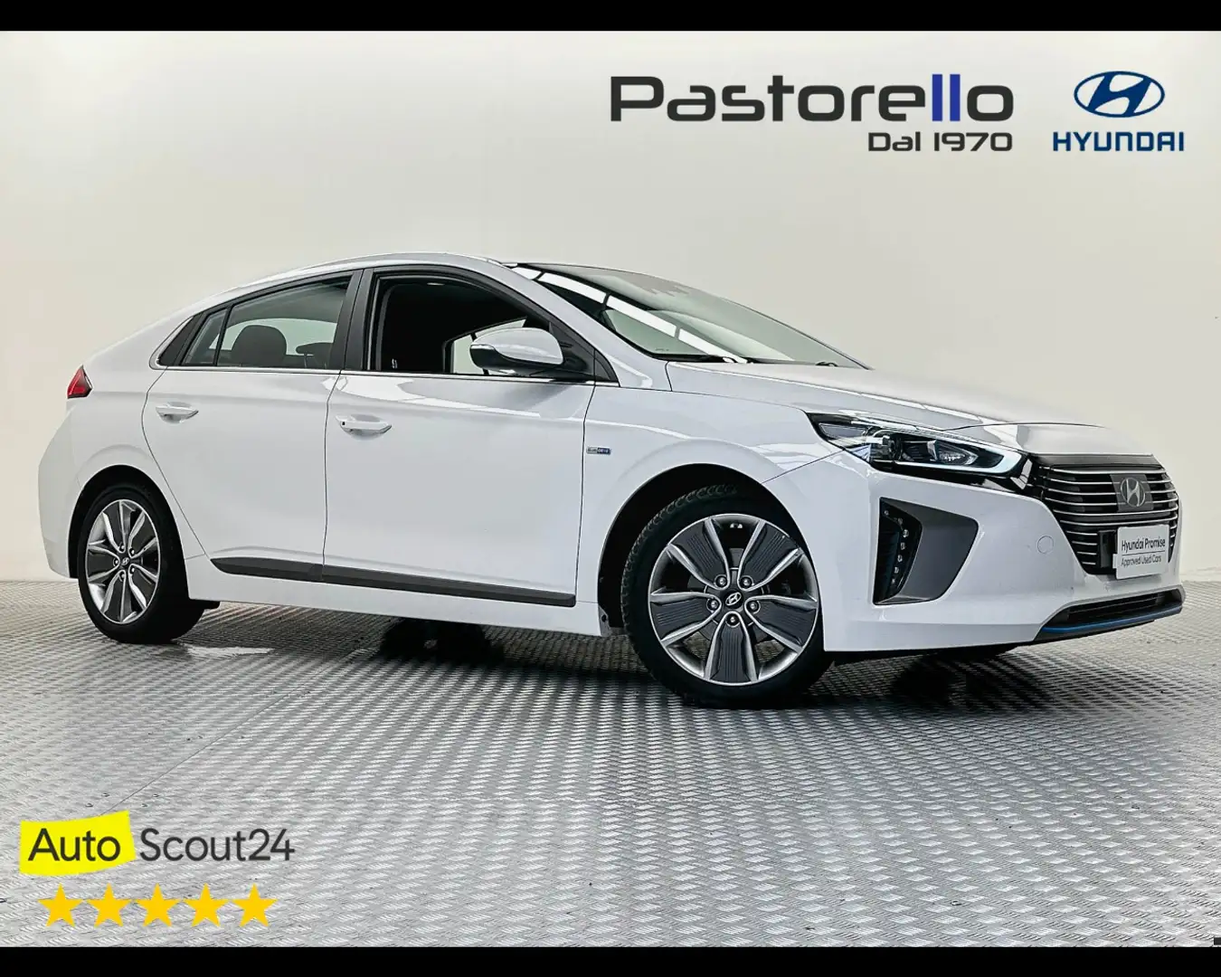 Hyundai IONIQ 1.6 Hybrid DCT Comfort Bianco - 1