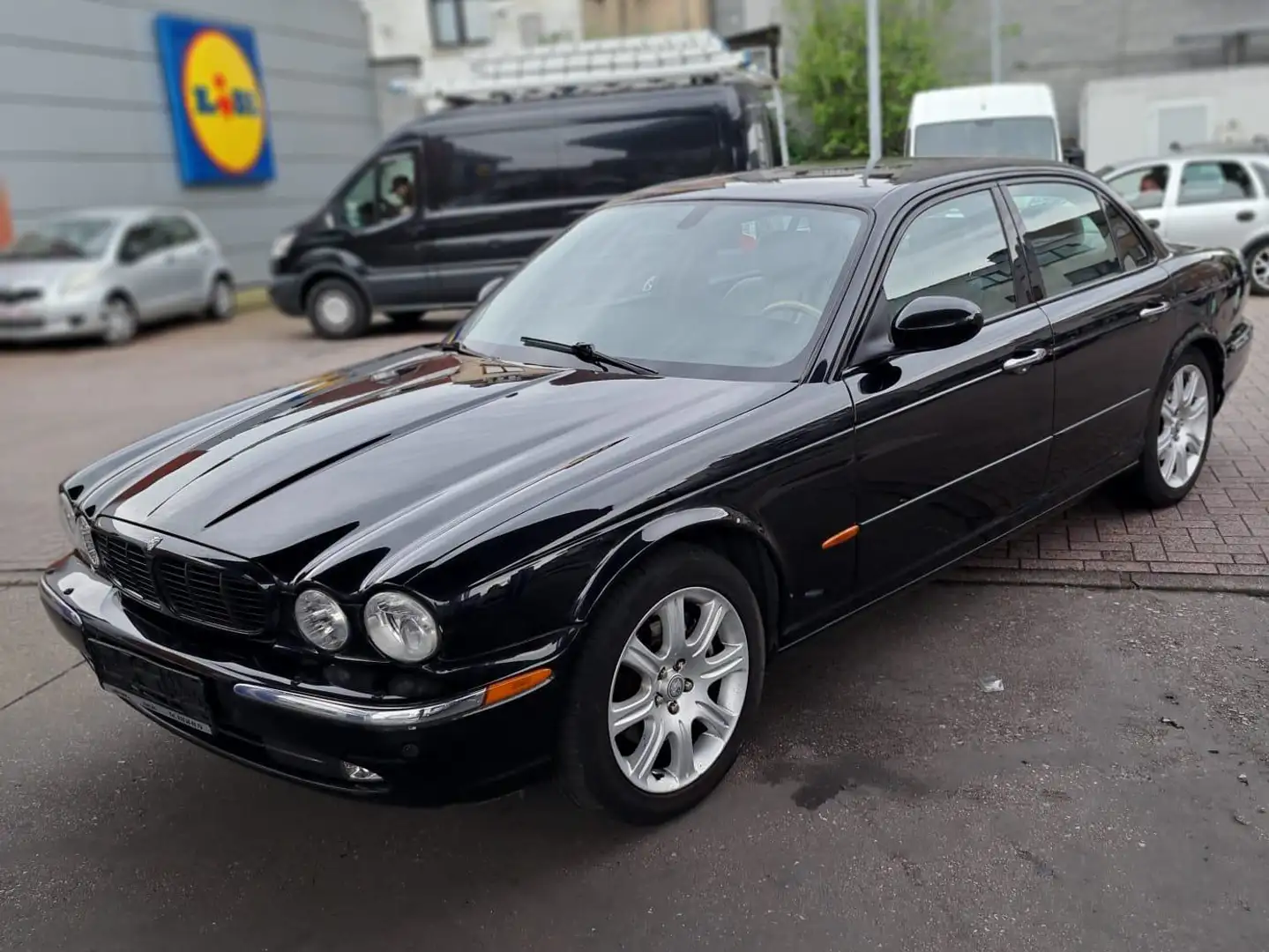 Jaguar XJ6 3.0i V6 24v Negro - 1