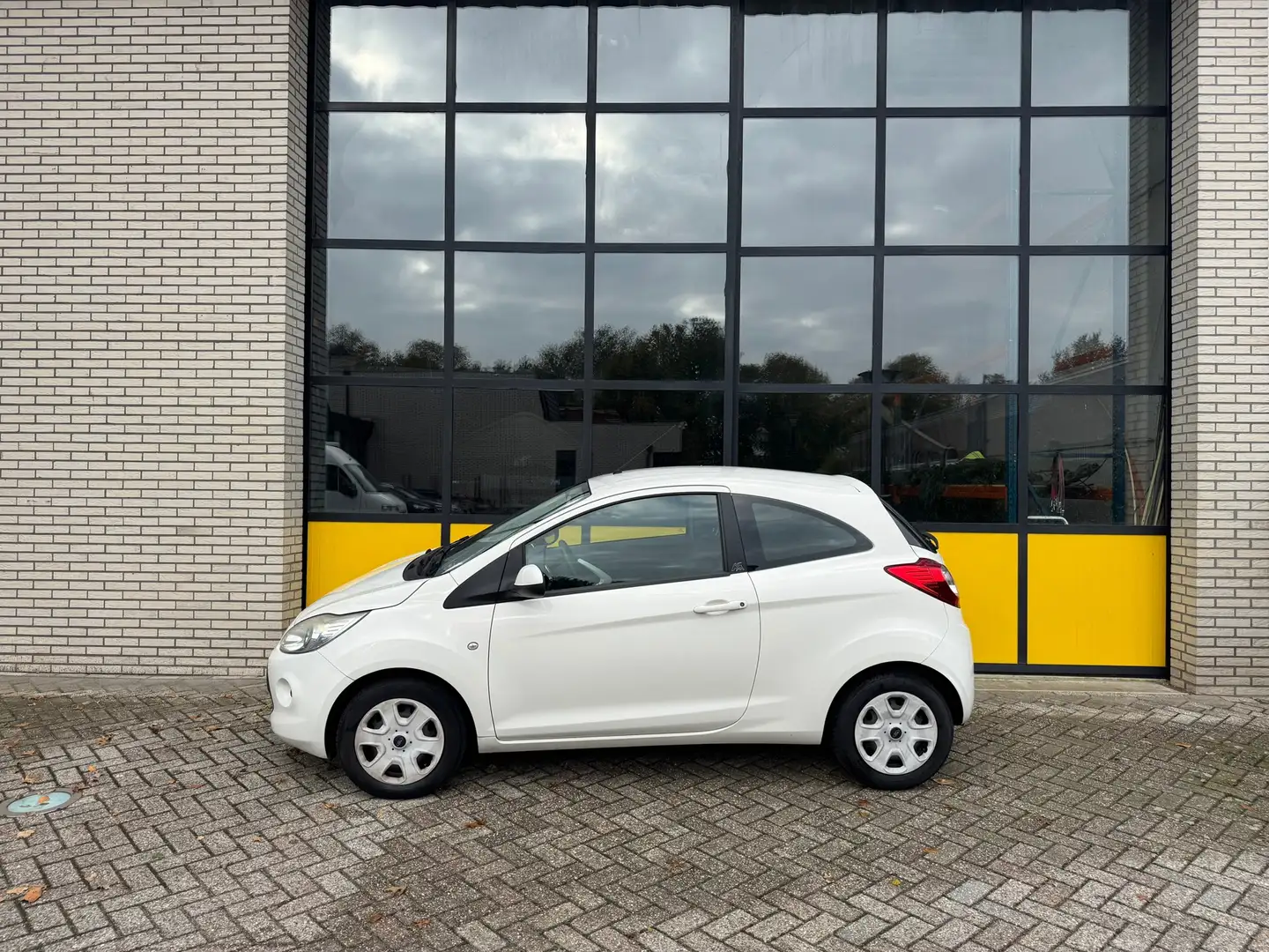 Ford Ka/Ka+ 1.2 Comfort start/stop, Airco Wit - 2