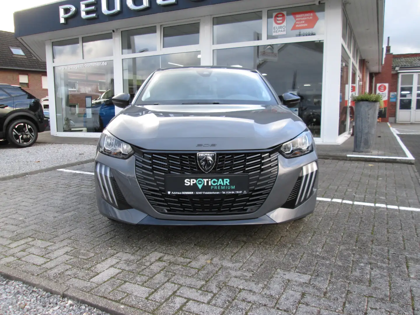 Peugeot 208 Allure HYBRID 110 e-DSC6 Grau - 2