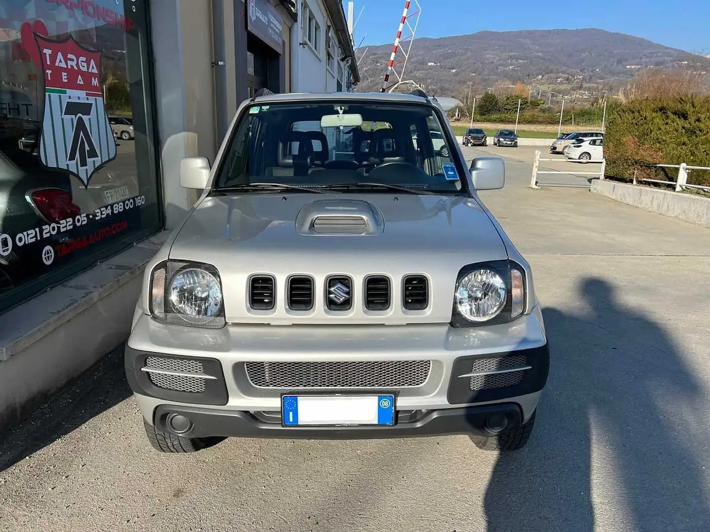 Suzuki Jimny 1.5 DDiS cat 4WD JLX Grijs - 2