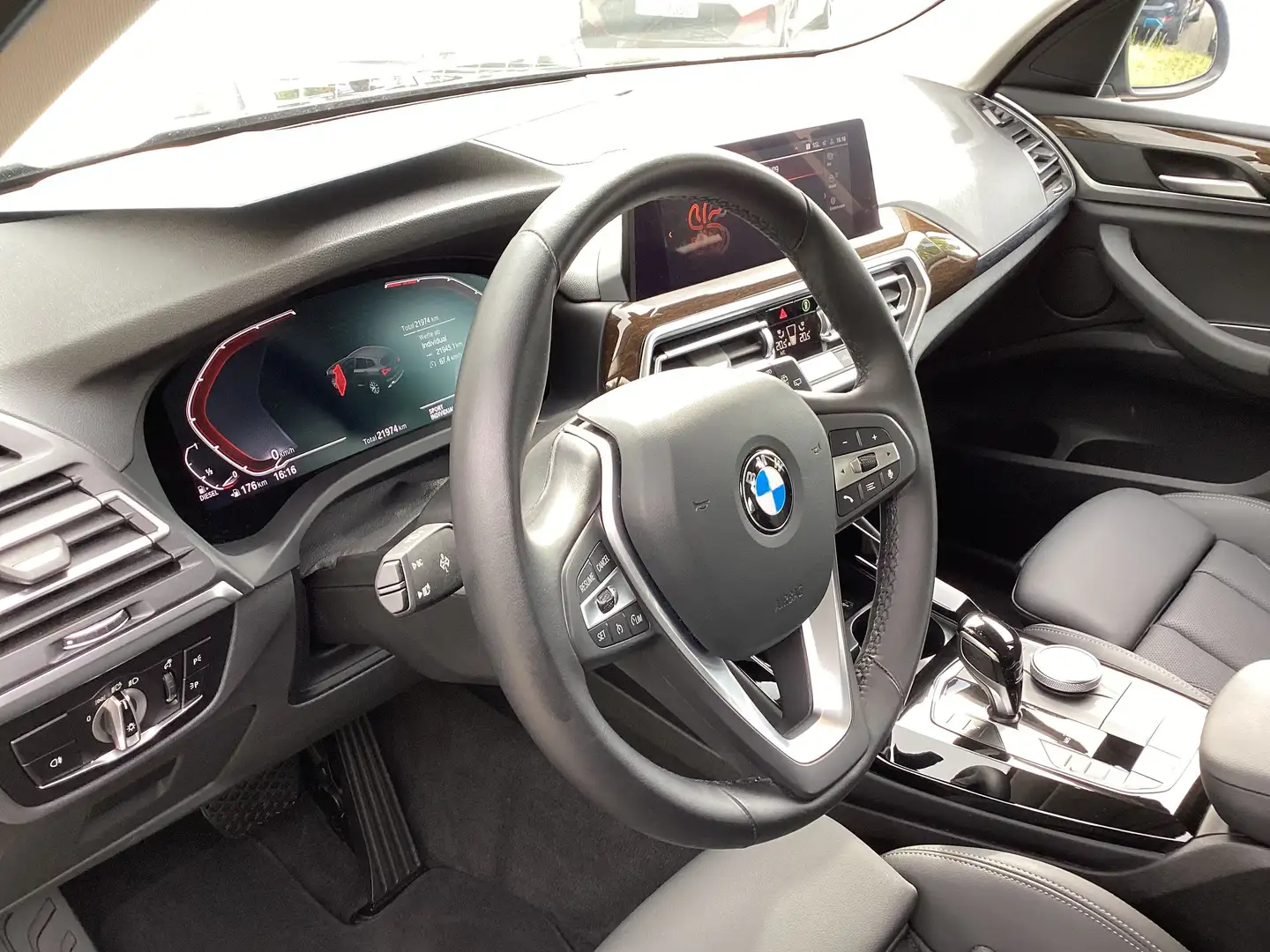 BMW X3 xDrive20d ZA HiFi DAB LED WLAN Parkassistent Grijs - 2