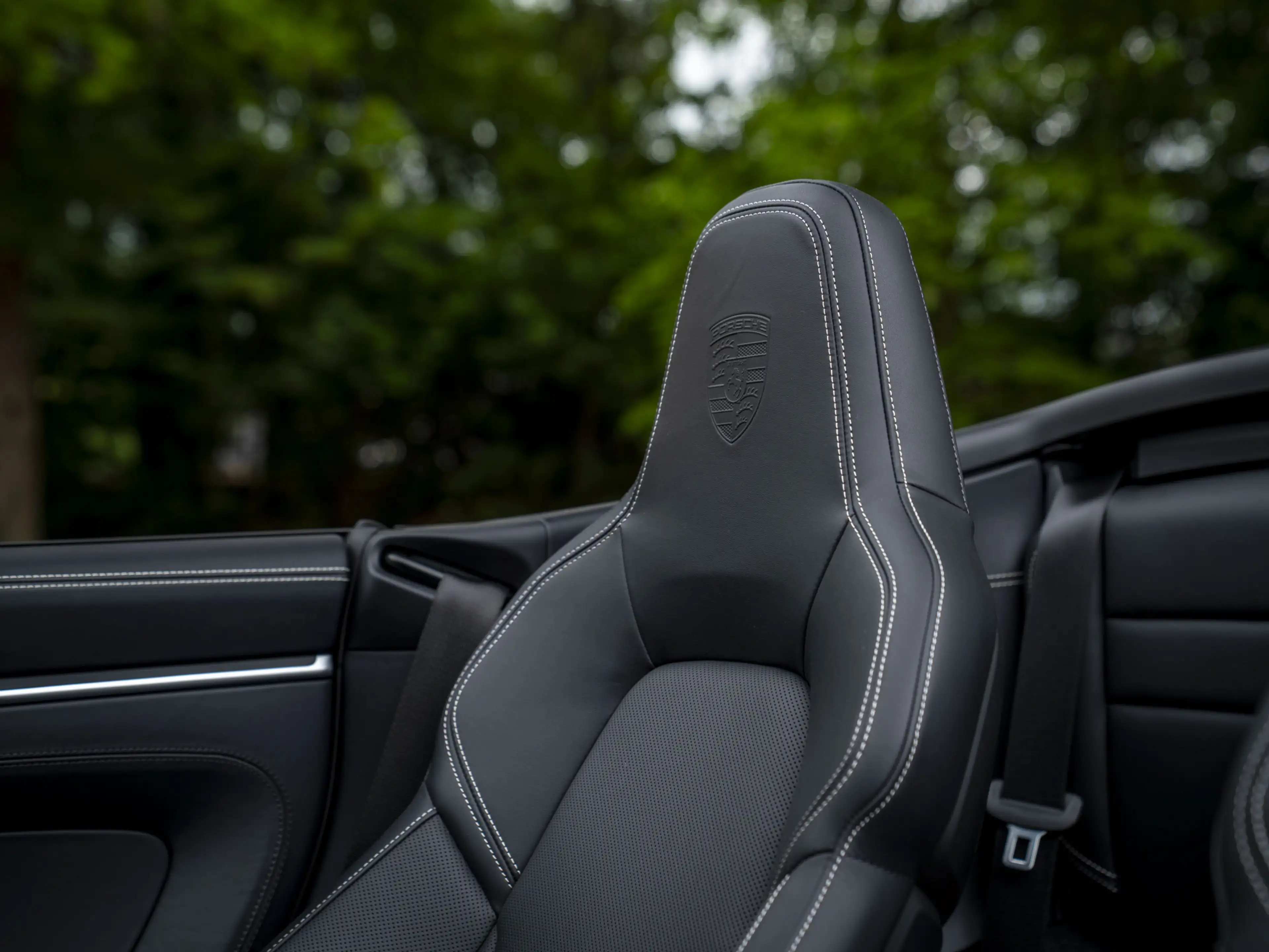 Porsche 992 992-2 Carrera SportDesign | Facelift MY25 | Stoelv — photo 44