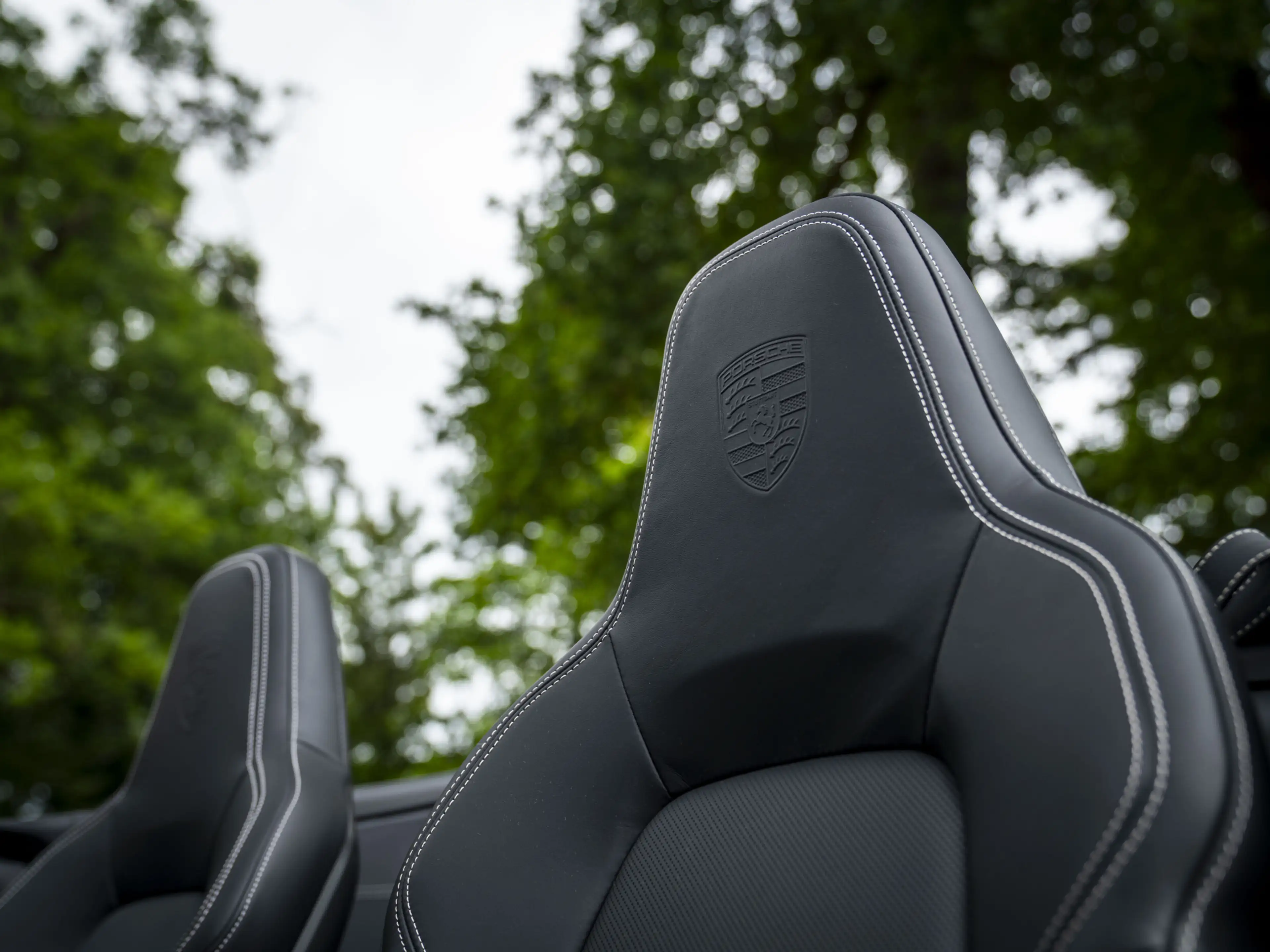 Porsche 992 992-2 Carrera SportDesign | Facelift MY25 | Stoelv — photo 11