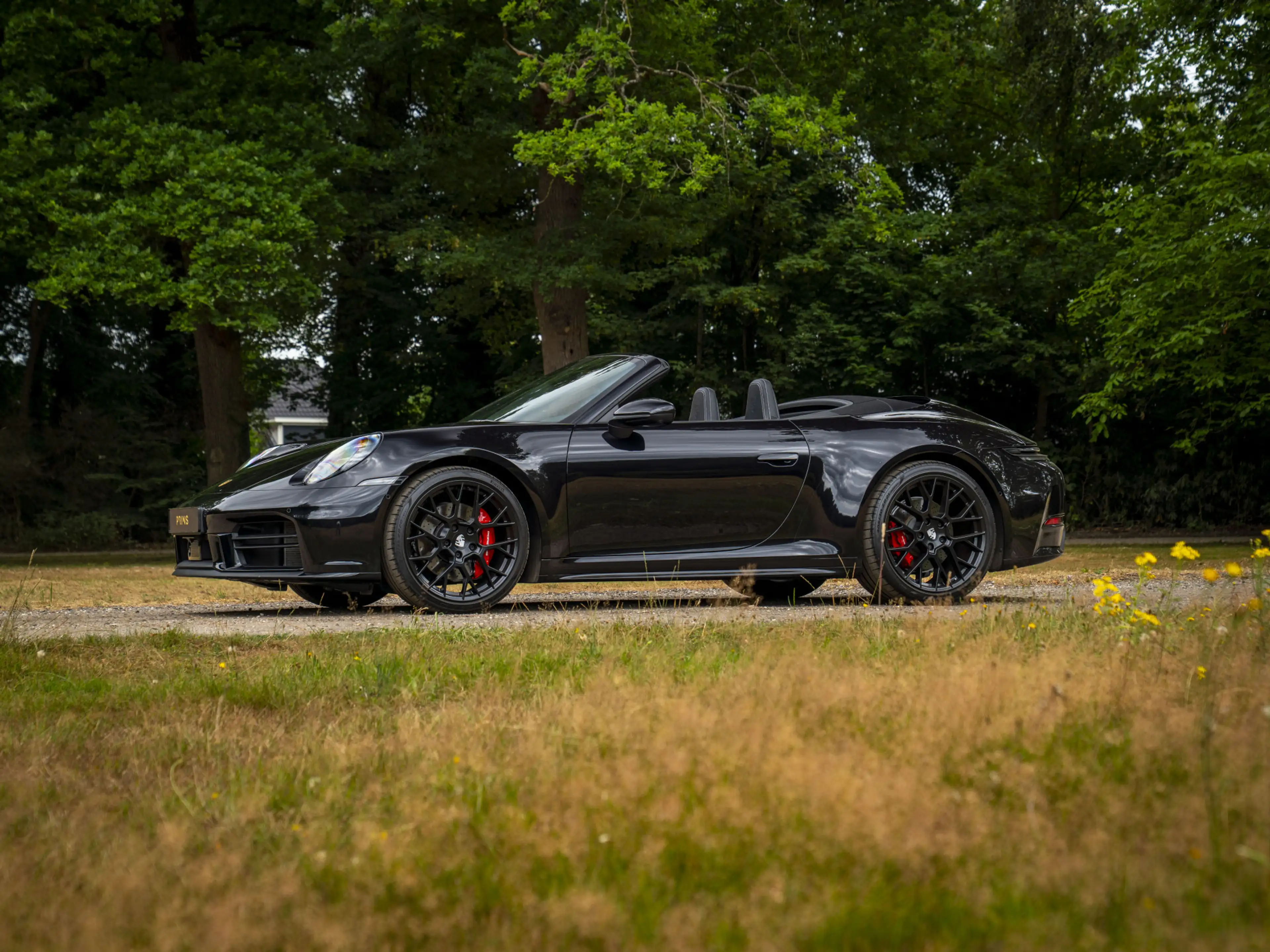 Porsche 992 992-2 Carrera SportDesign | Facelift MY25 | Stoelv — photo 13