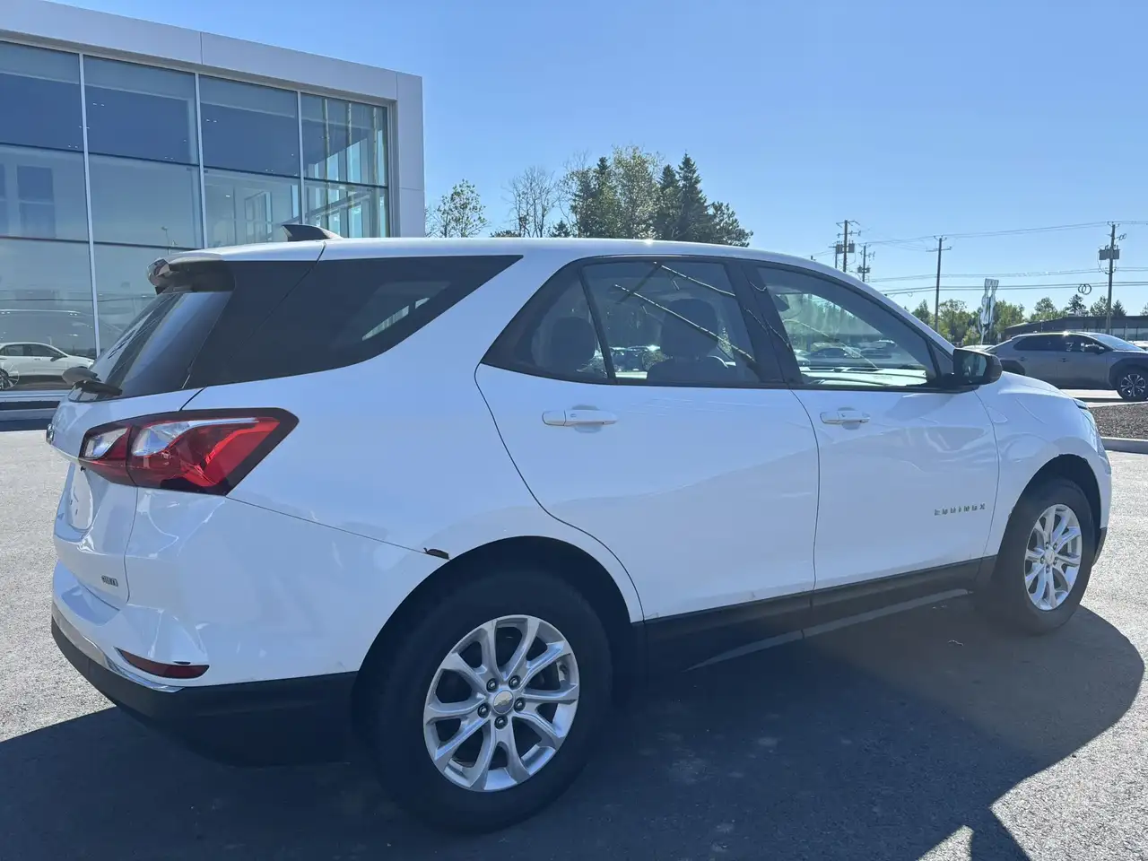 Chevrolet Equinox photo Chevrolet Equinox