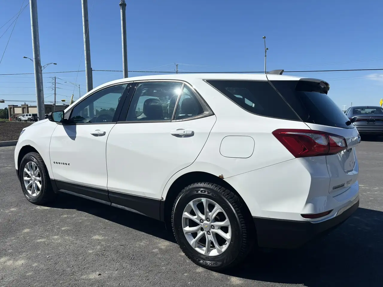 Chevrolet Equinox photo Chevrolet Equinox
