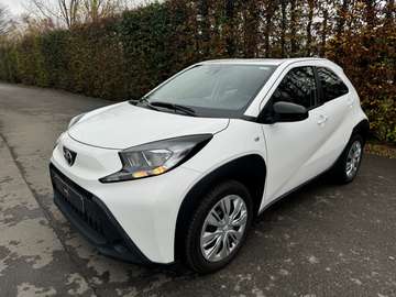 Aygo X 1.0i / CARPLAY / / CAM /
