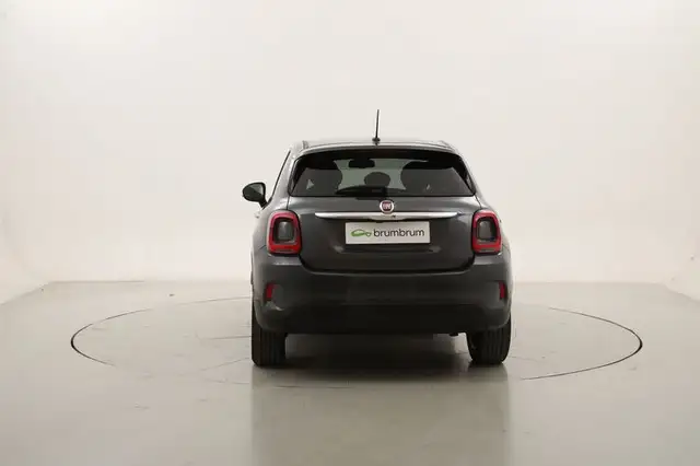 Fiat 500X view 4