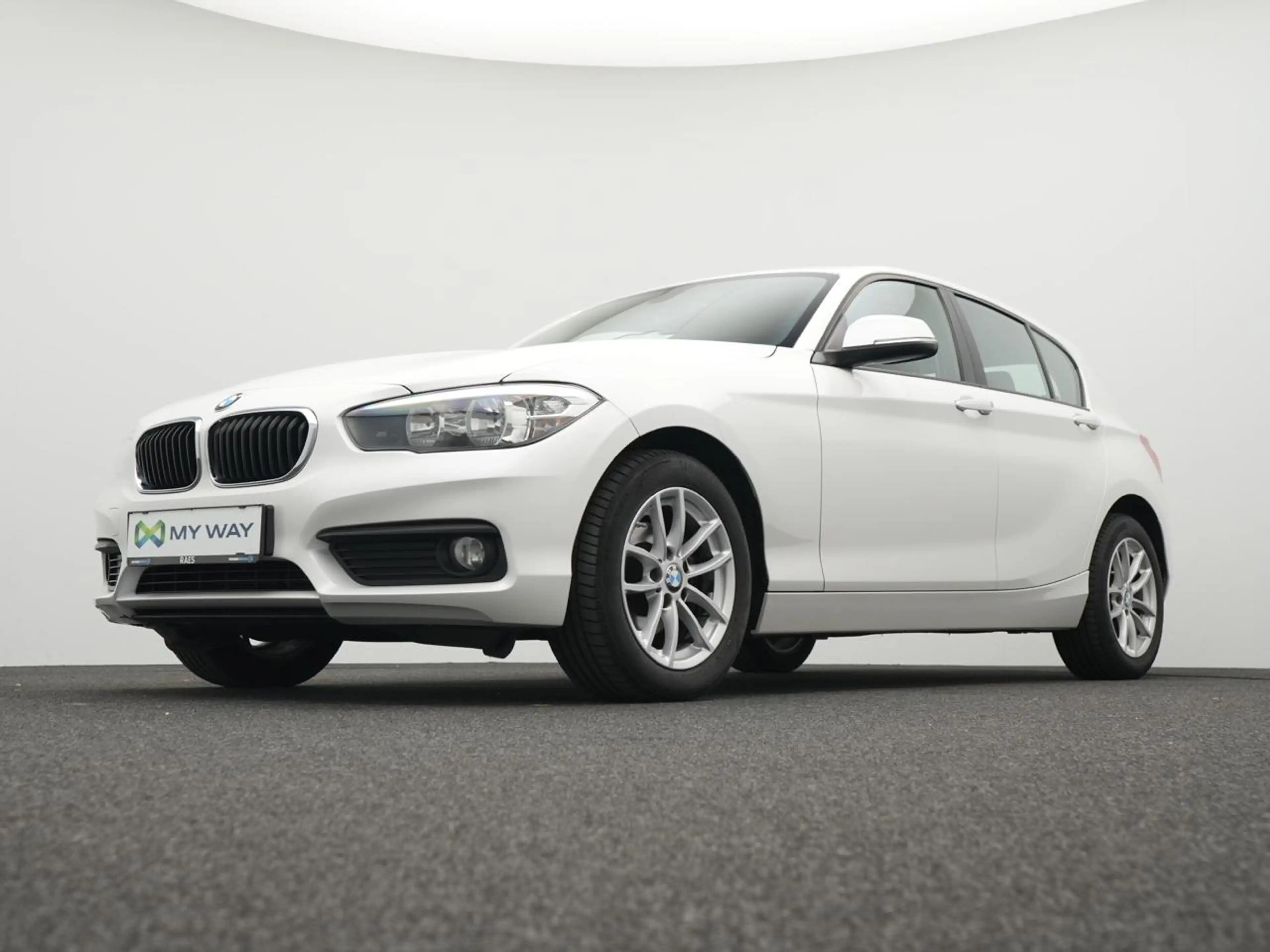 BMW 116 116i — photo 3