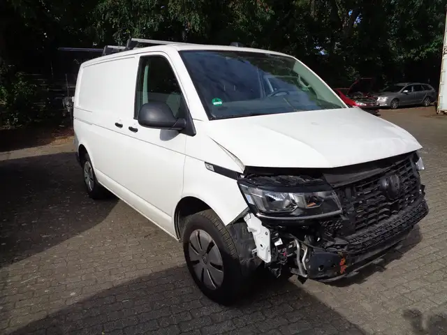 Volkswagen T6.1 Transporter 2.0 TDI *UNFALL*