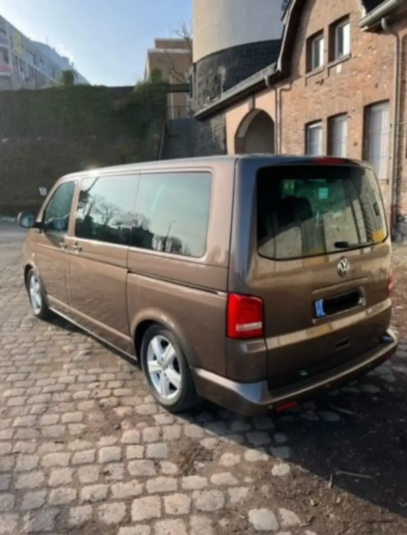 Volkswagen T5 Multivan Highline - 2