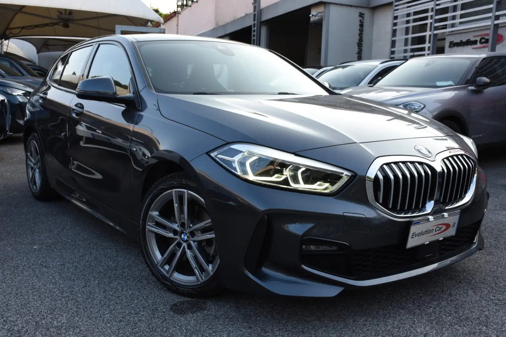 BMW 118 d 5p. Msport CAMBIO AUTOMATICO Grigio - 2