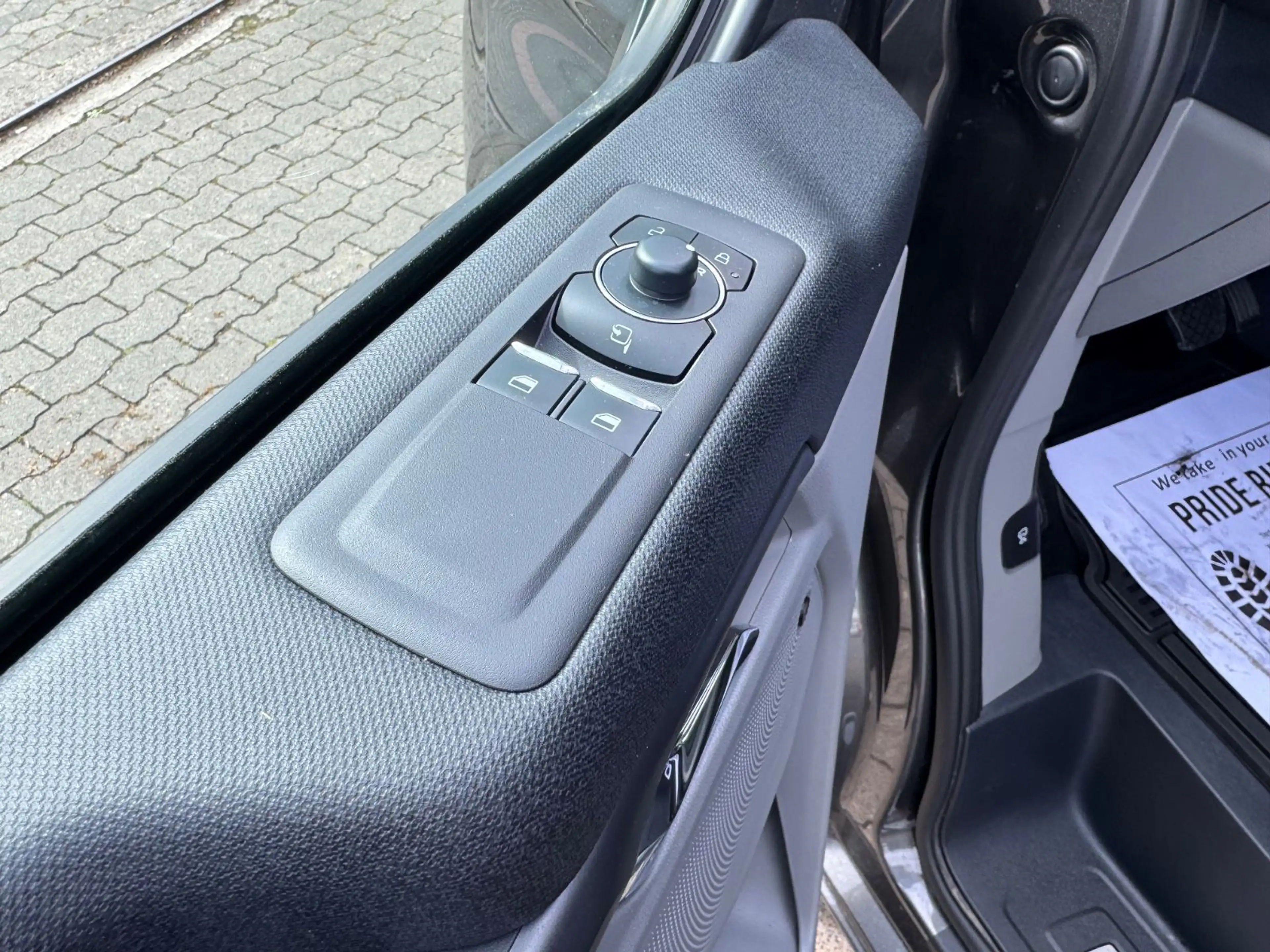 Ford Tourneo Custom Bus Plug-in Hybrid 340 L2 Tourneo — photo 15