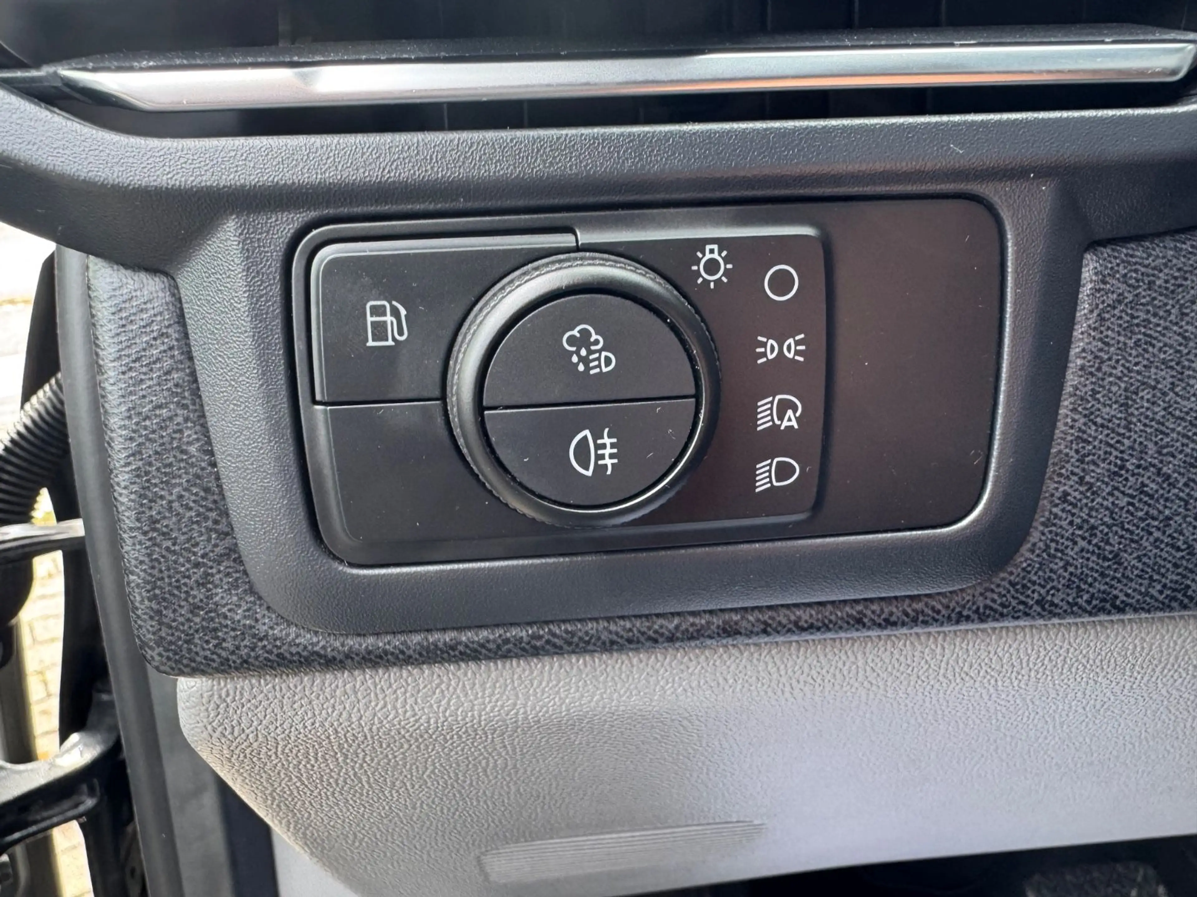 Ford Tourneo Custom Bus Plug-in Hybrid 340 L2 Tourneo — photo 17