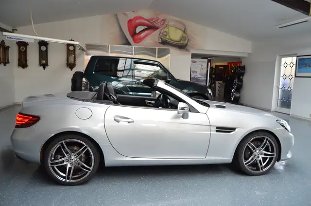 Mercedes-Benz SLC 200 SLC 200 (172.434)