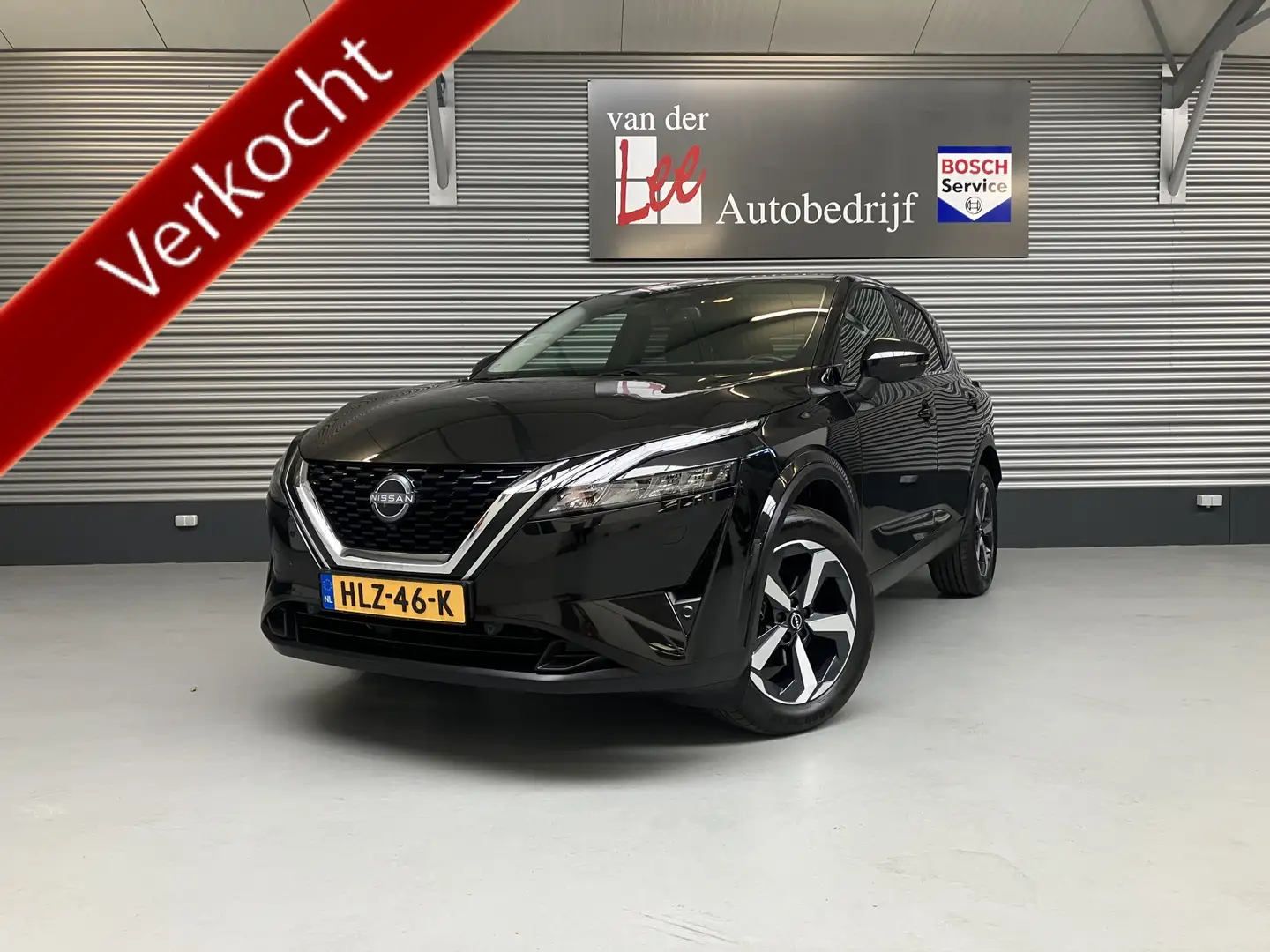 Nissan Qashqai 1.3 MHEV/360 CAM/DODEHOEK/STOEL/STUUR VERW/ENZ Zwart - 1