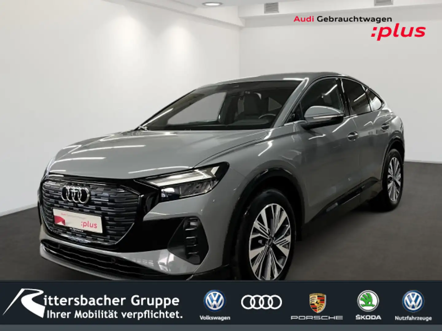 Audi Q4 e-tron 35 S-Line LED DAB Rückfahrk. Grau - 1